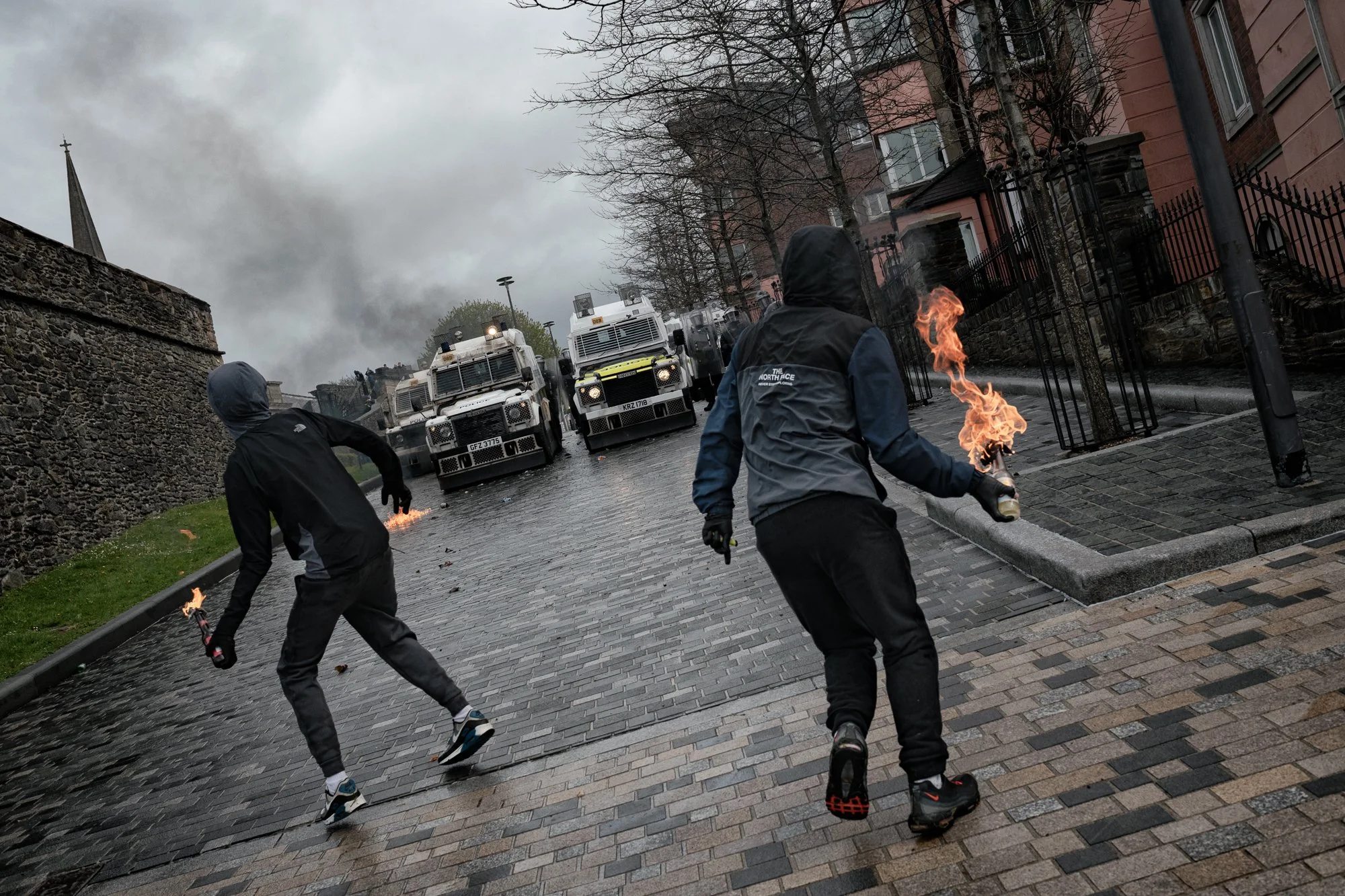 Standoff between youths and PSNI post 'Unfinished Revolution' national Easter commemoration, Derry. April 2025