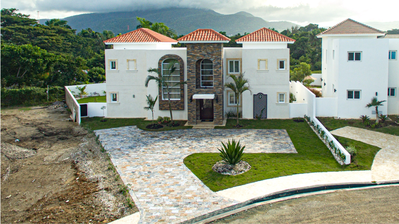Paradise-found-villa.png
