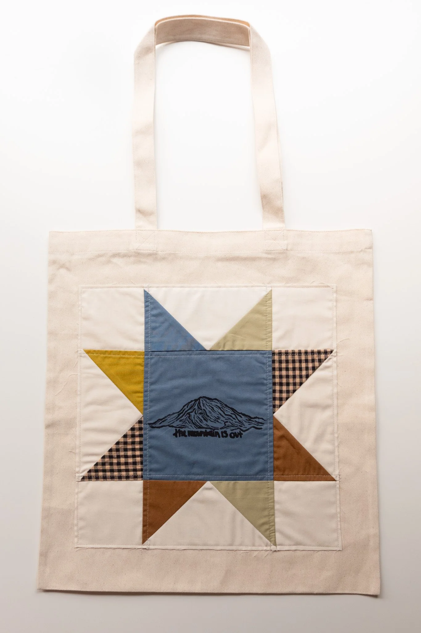 mountainblue_totebag_sharellkatelynn.jpg