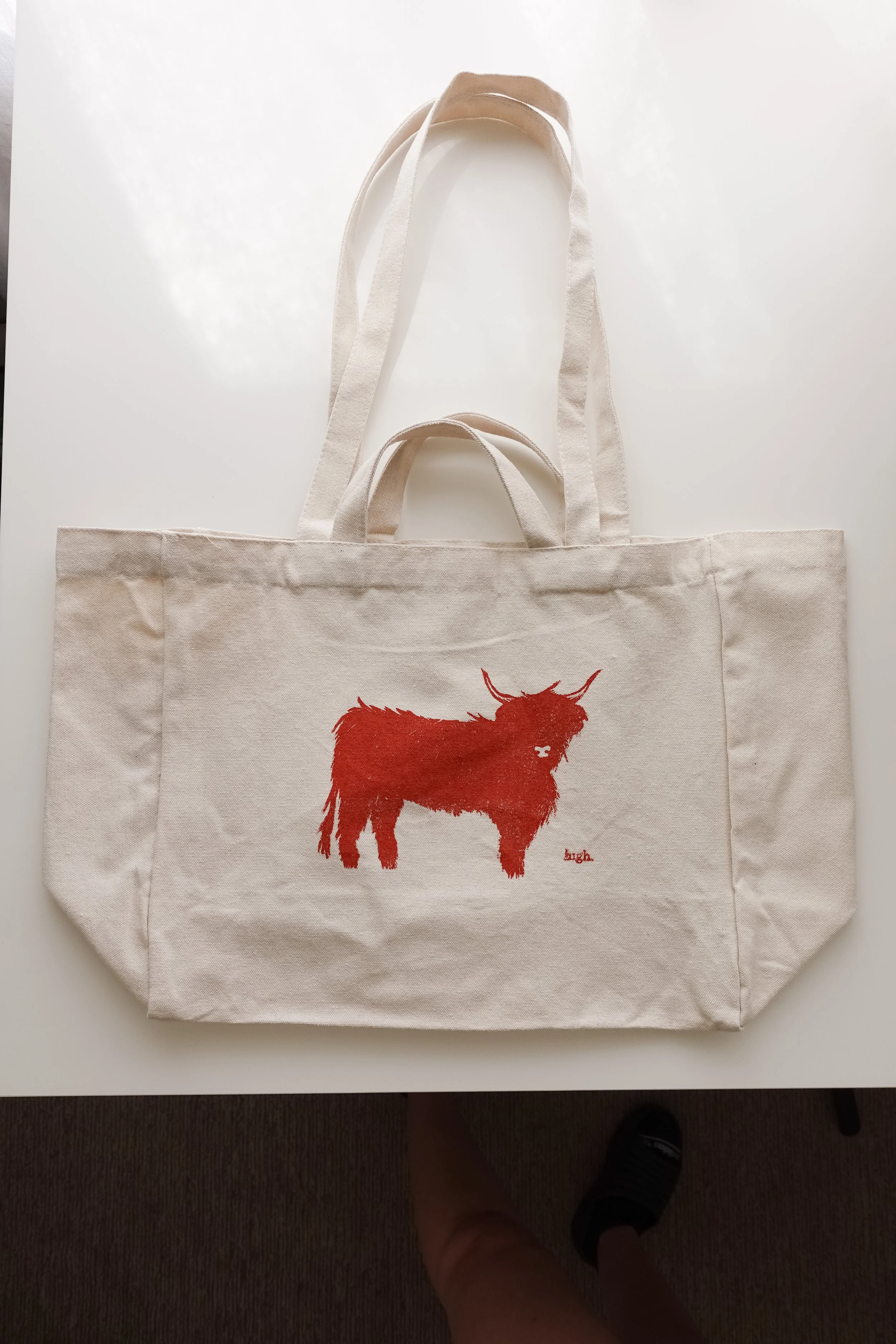 HighlandCow_tote.jpg