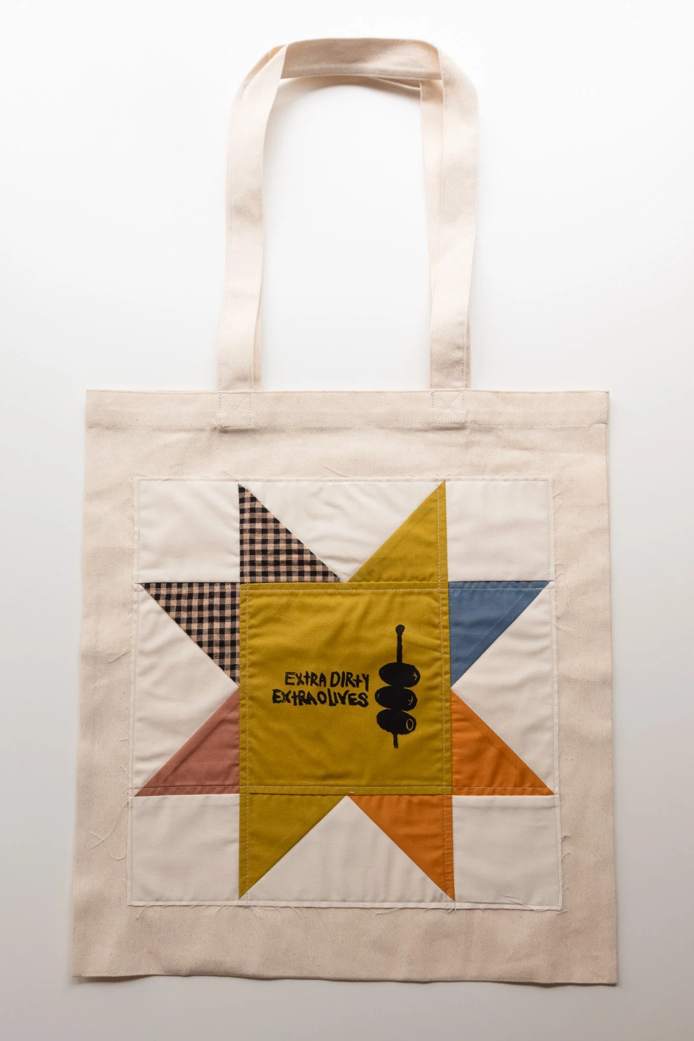 dirtyolivesgreengold_totebag_sharellkatelynn.jpg