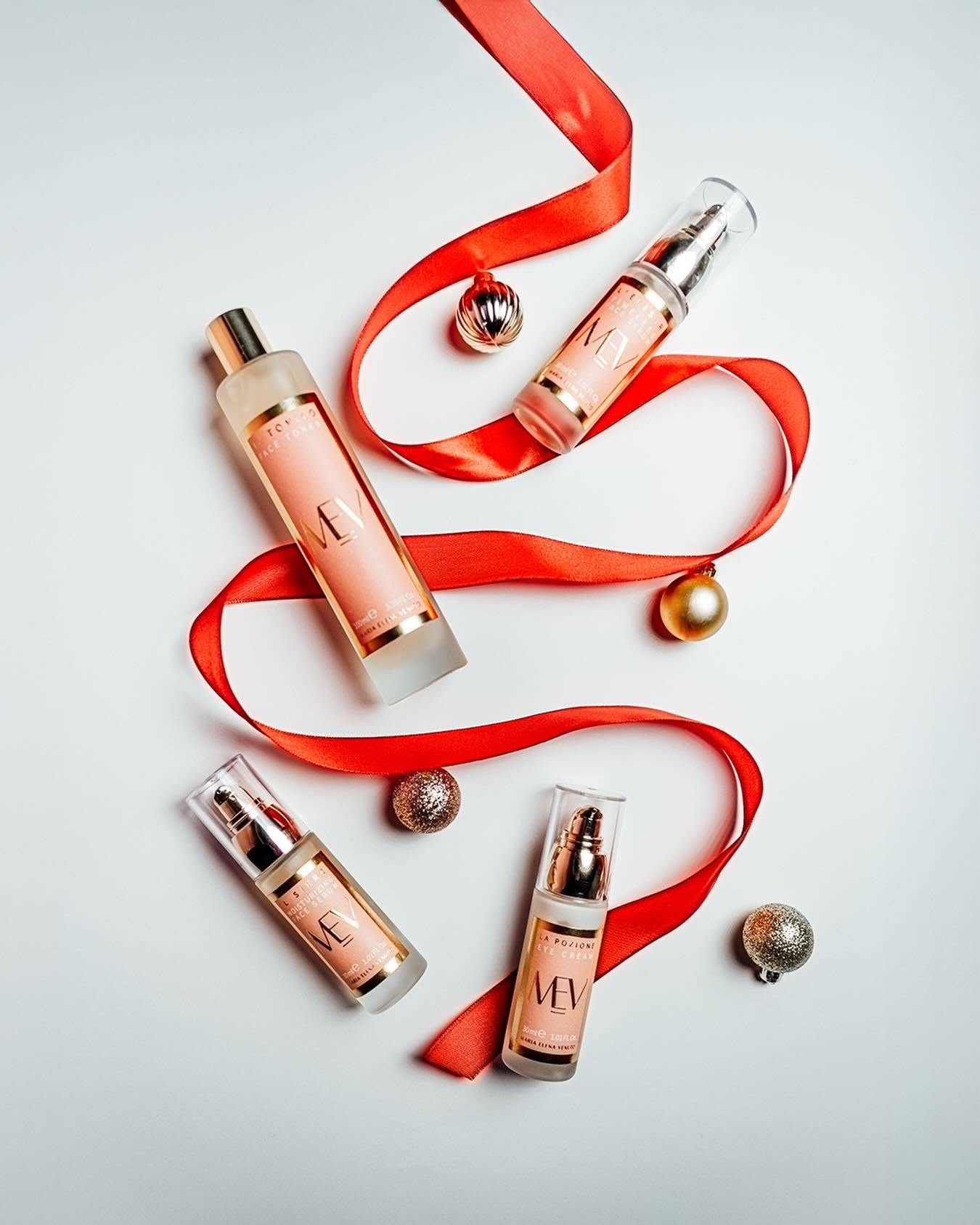 Feliz Natal 🎄✨ #SkincareMEV #Natal #PresenteDeNatal #FelizNatal