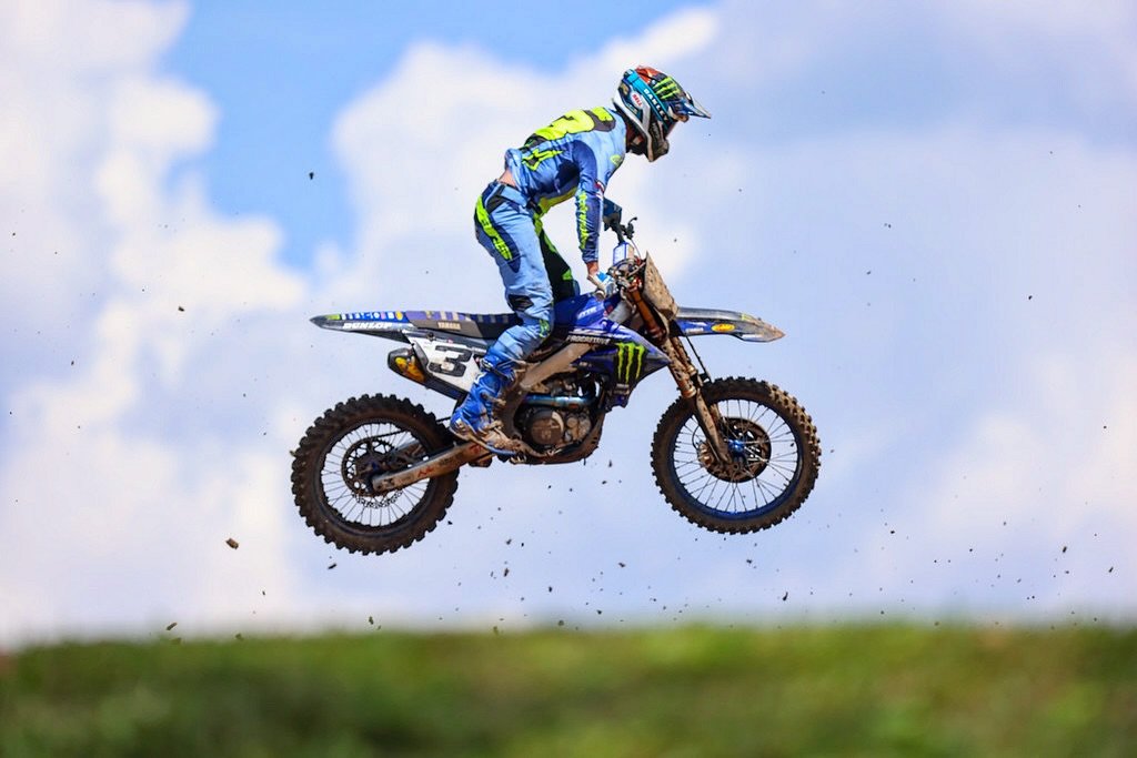 🚨 BREAKING 🚨

Eli Tomac is in for Team USA at MXoN Matterly Basin in the UK for injured Chase Sexton!

After Sexton&rsquo;s unfortunate hand injury at Las Vegas SMX this past weekend, the team scrambled to find his replacement for the race. Luckily
