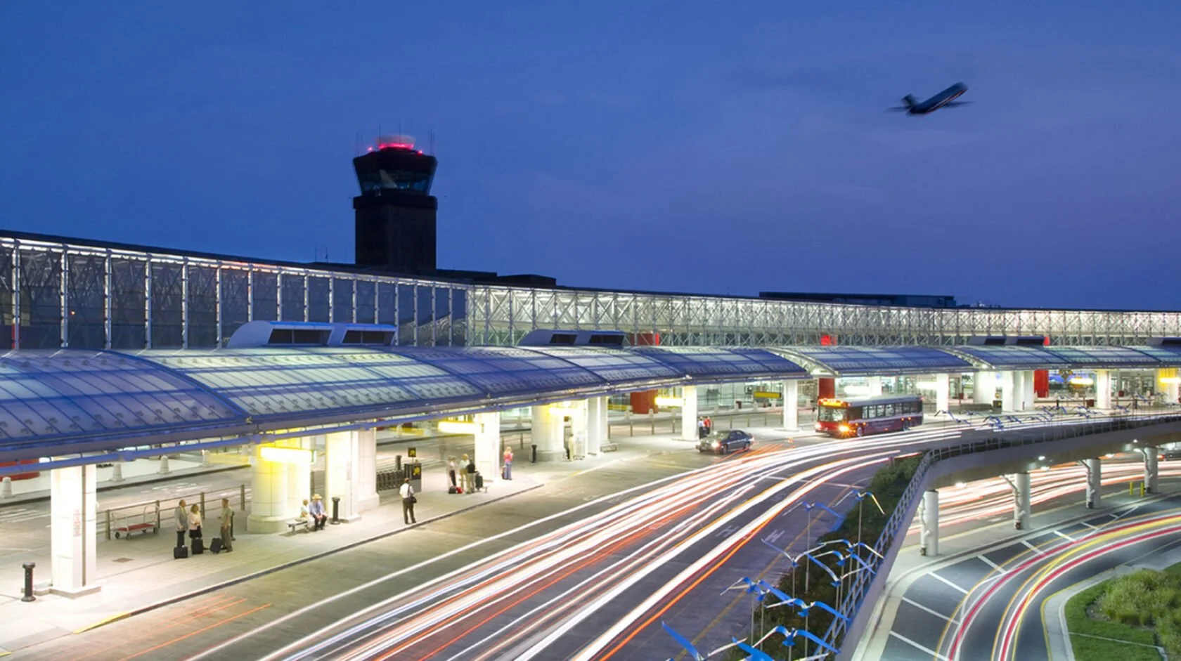 VAAAC-reasons-to-love-baltimore-airport-header-1680x0-c-default.jpg