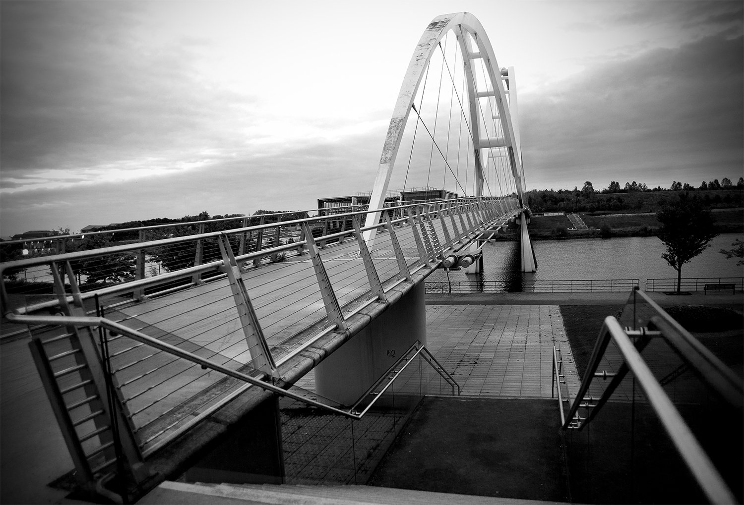 Infinity Bridge 2014.jpg