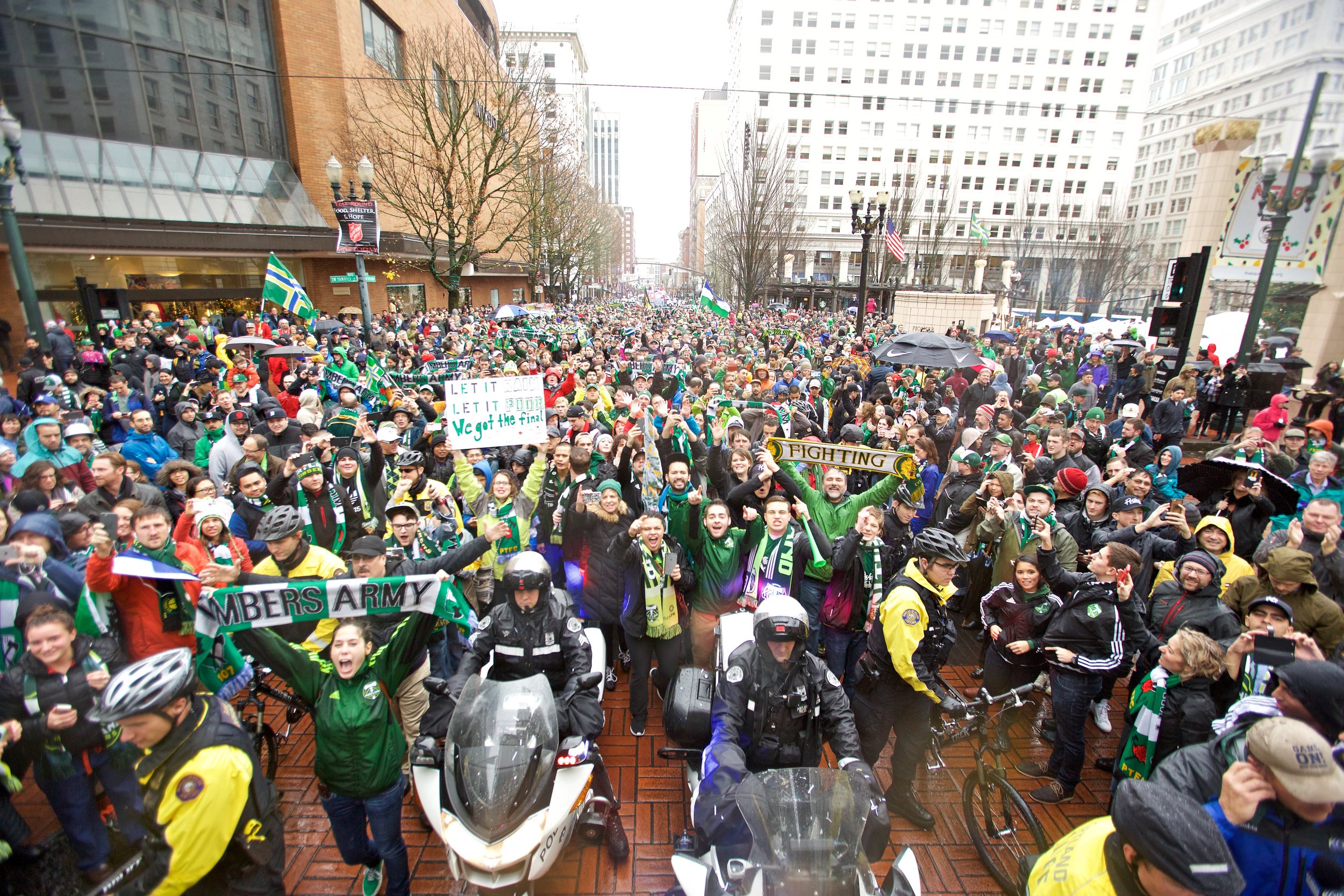 Timbers.MLSCupParade_120815.CM083.jpg