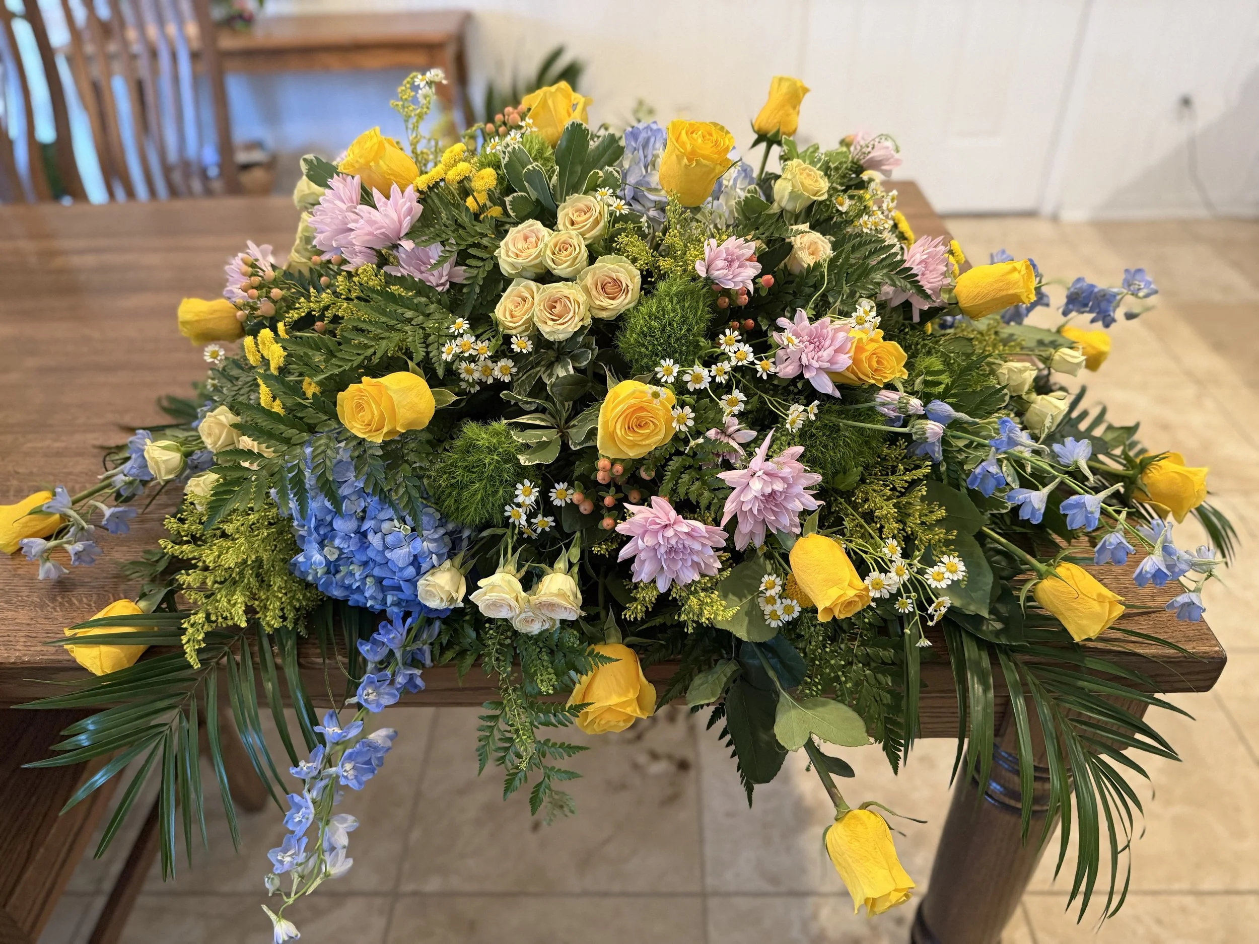 CS18 (Standard: $300, Premium: $400, Luxury: $500) *Premium Shown*