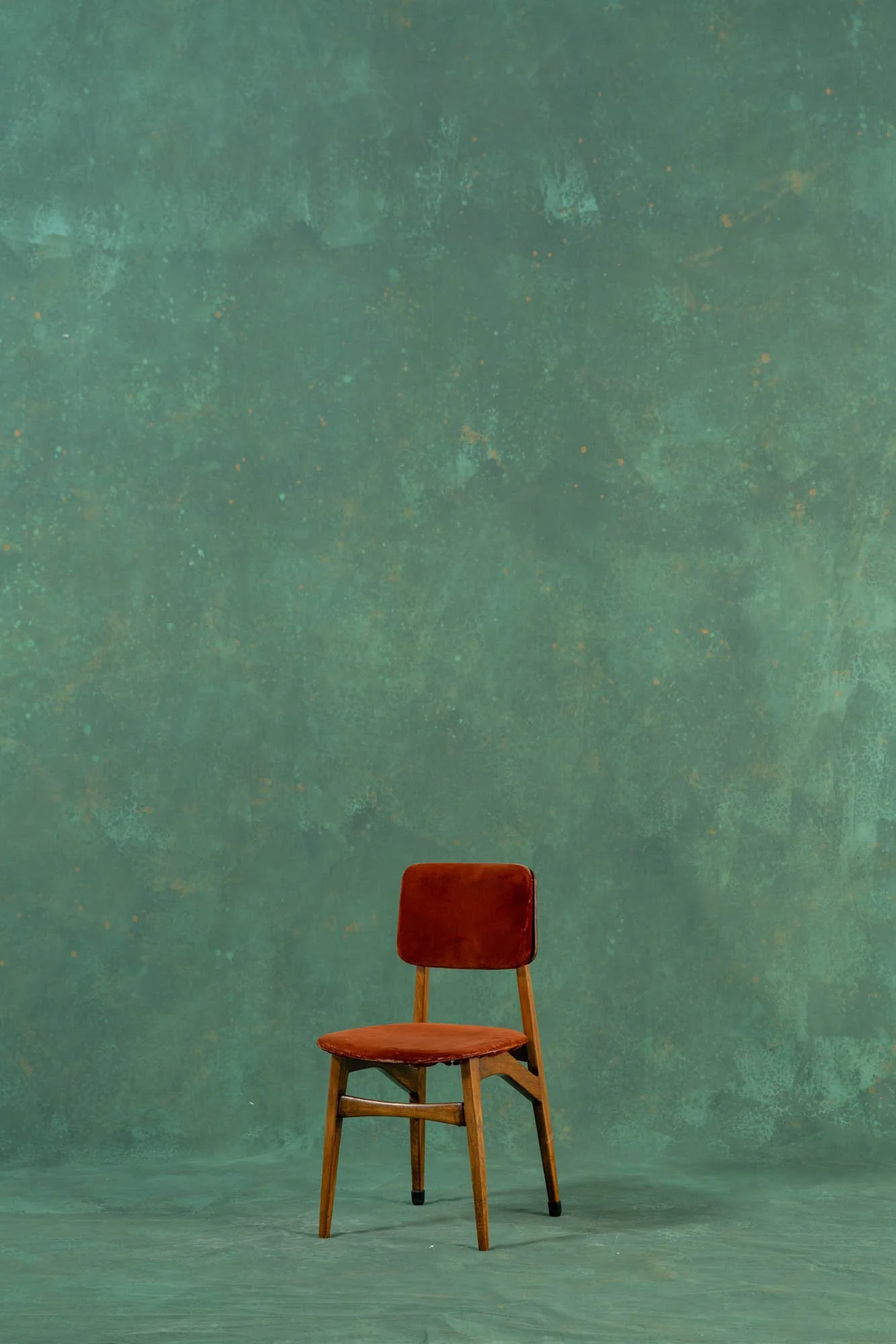 BLACKHURST-BELLA-2- Social Size.jpg