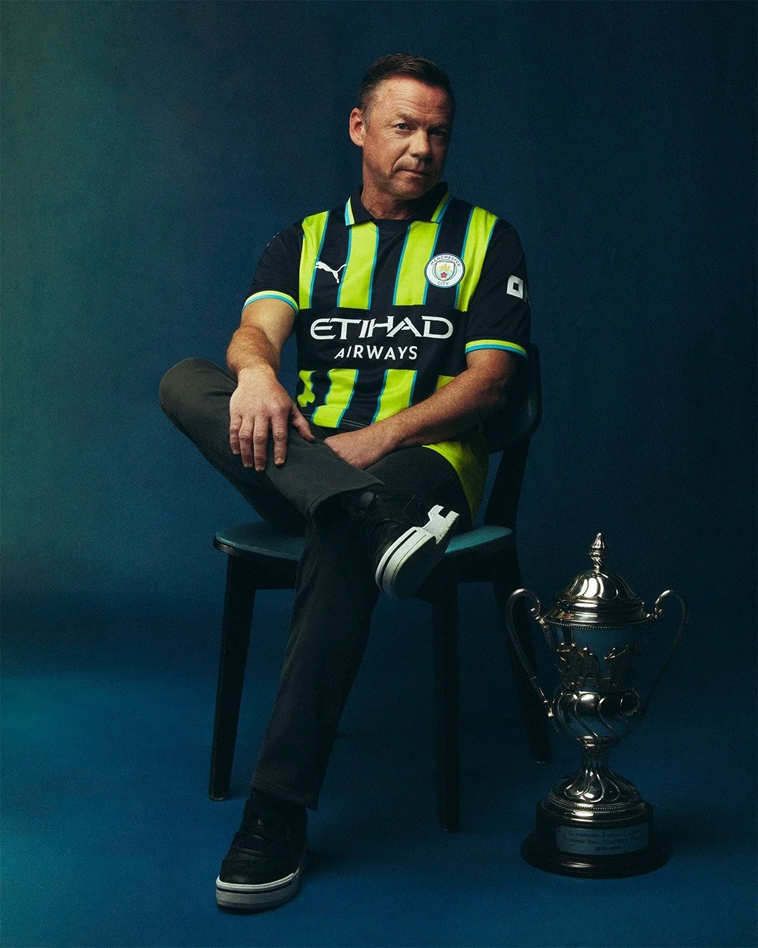 3032_manchester_city_24_25_puma_away_kit_b.jpg