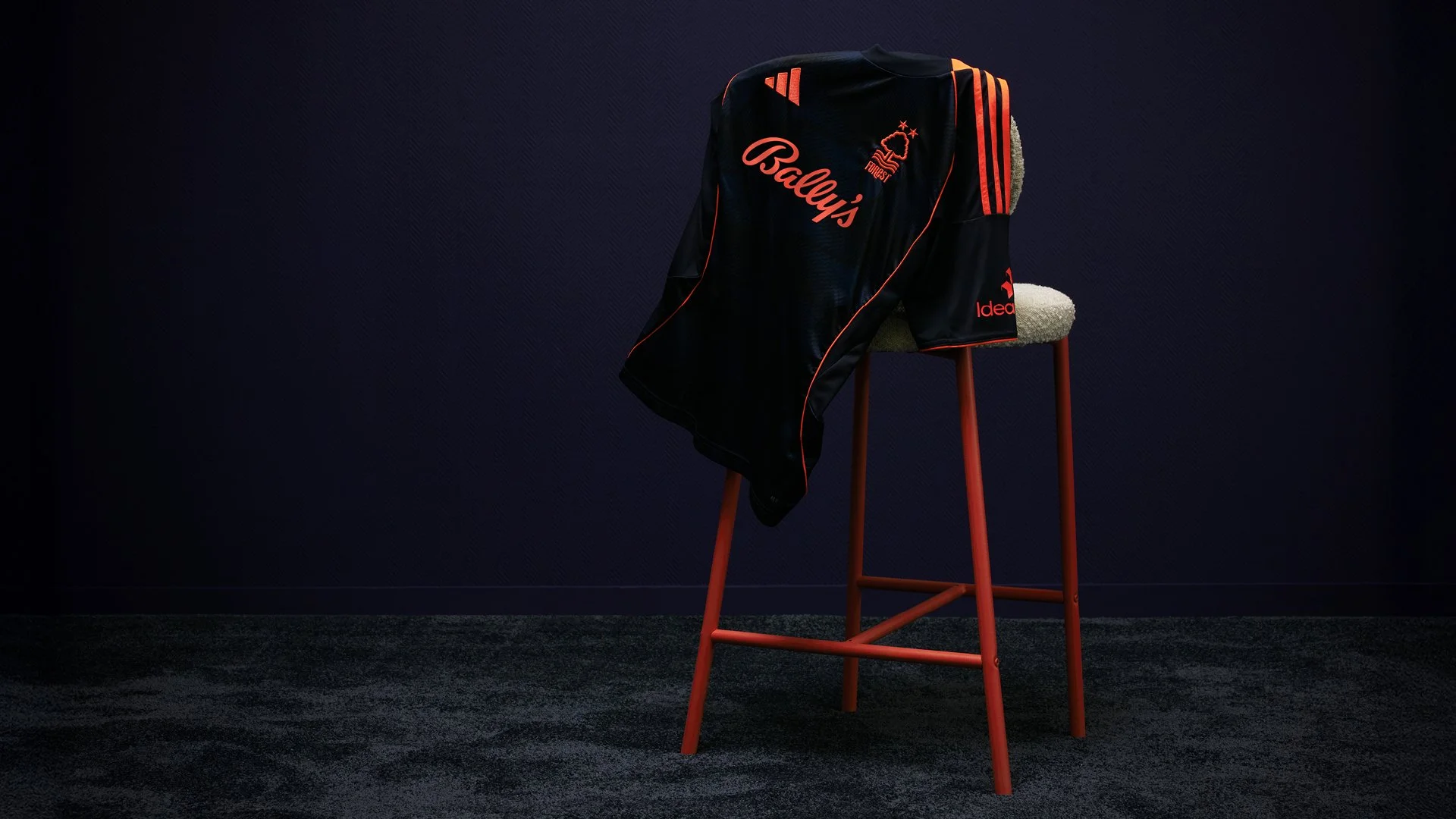 Nottingham-Forest-Third-25-2613.jpg