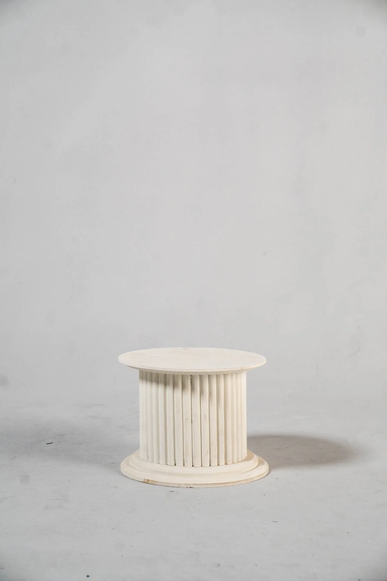 Cylindrical Column Plinth - White (Small)