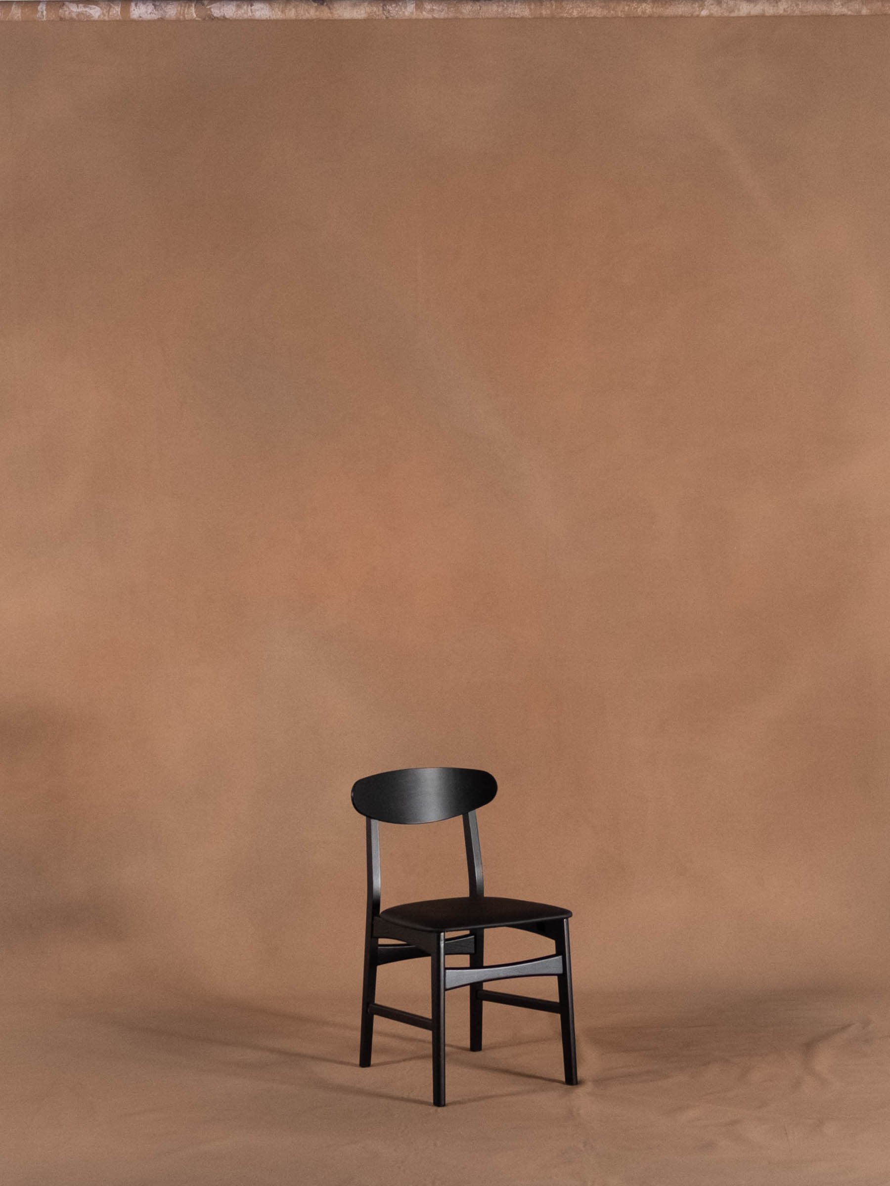 LOGAN - 0213-2- CHAIR - CROPPED.jpg