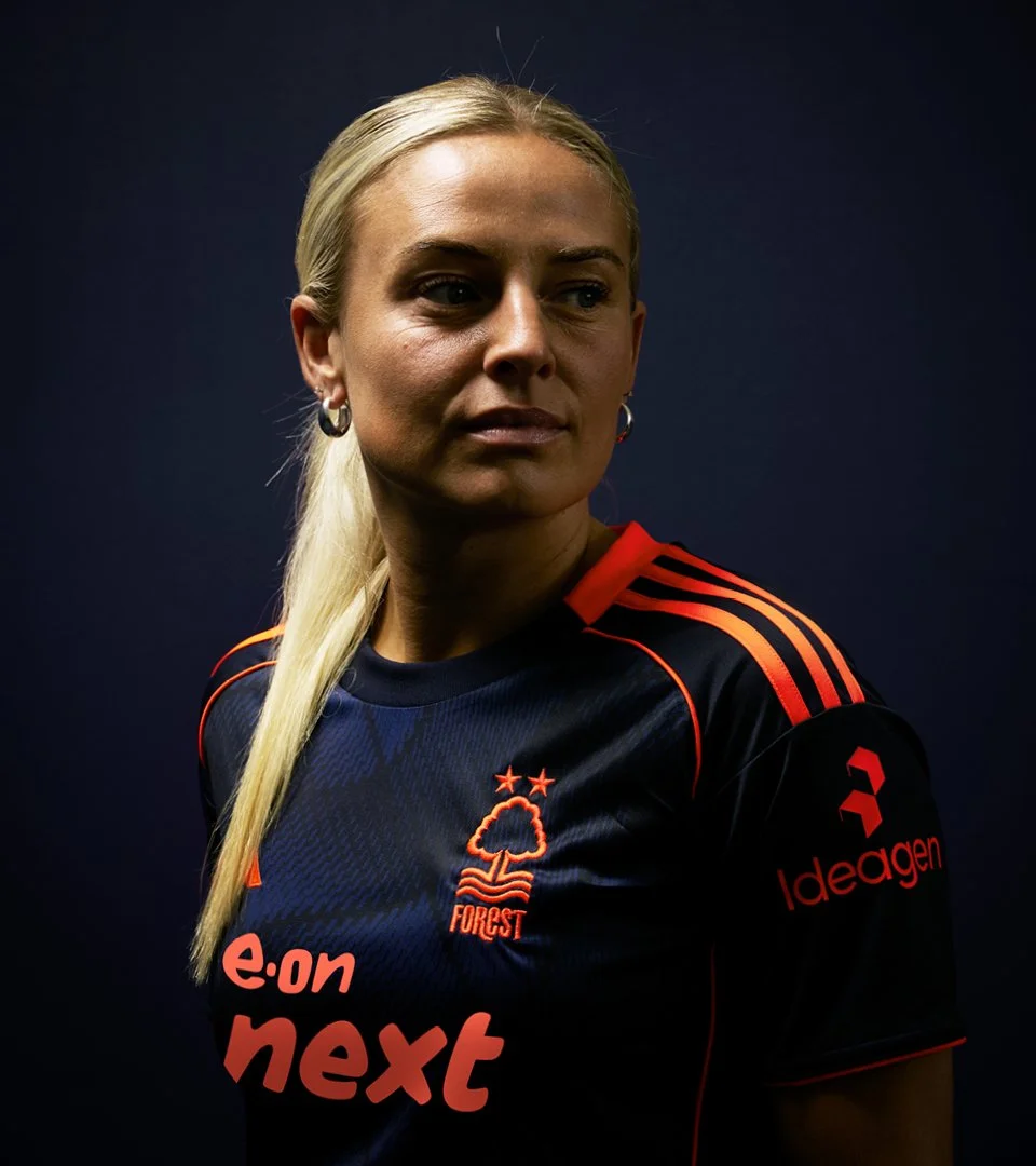 Nottingham-Forest-Third-25-266.jpg