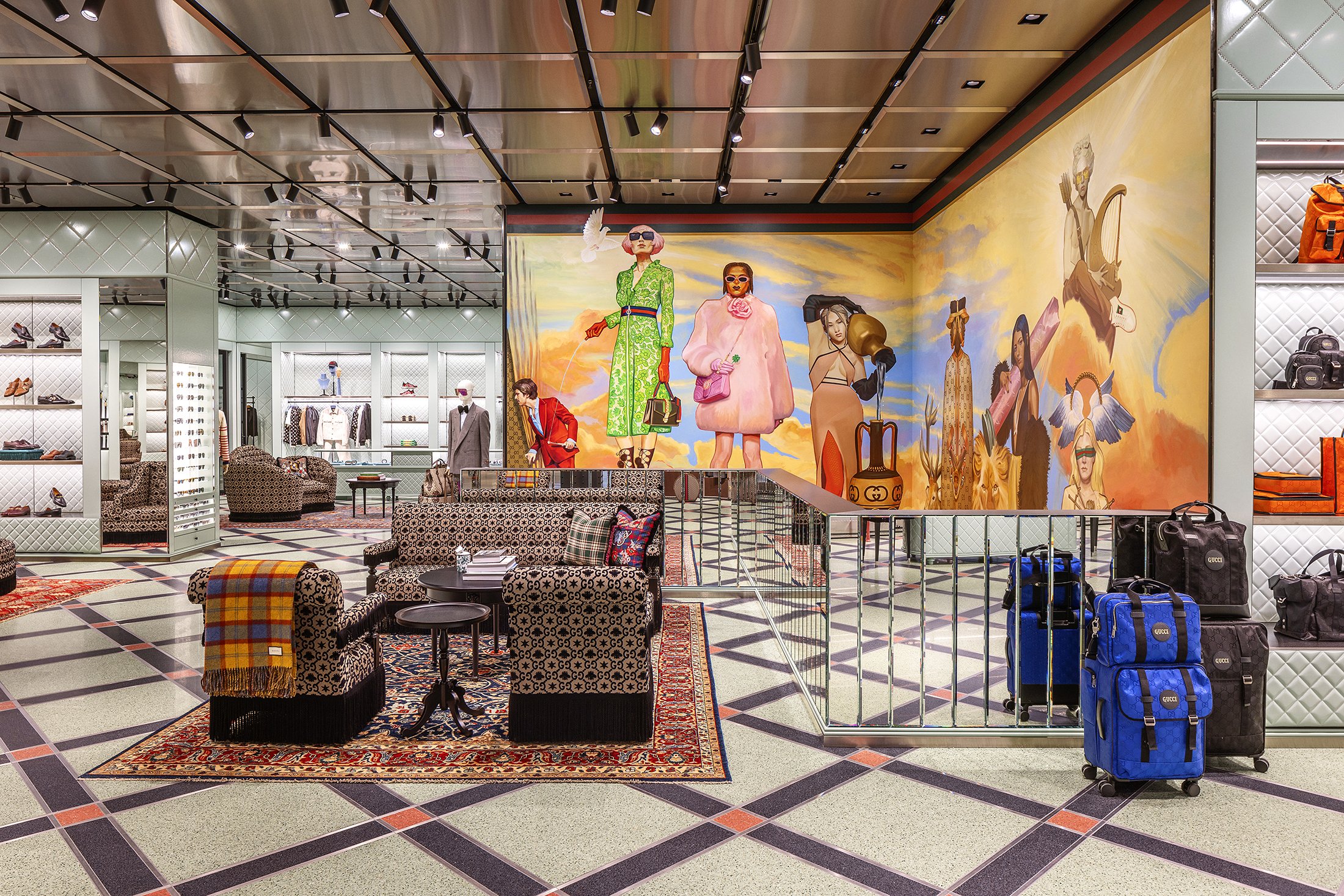 2022_Gucci-announces-the-reopening-store-009.jpg