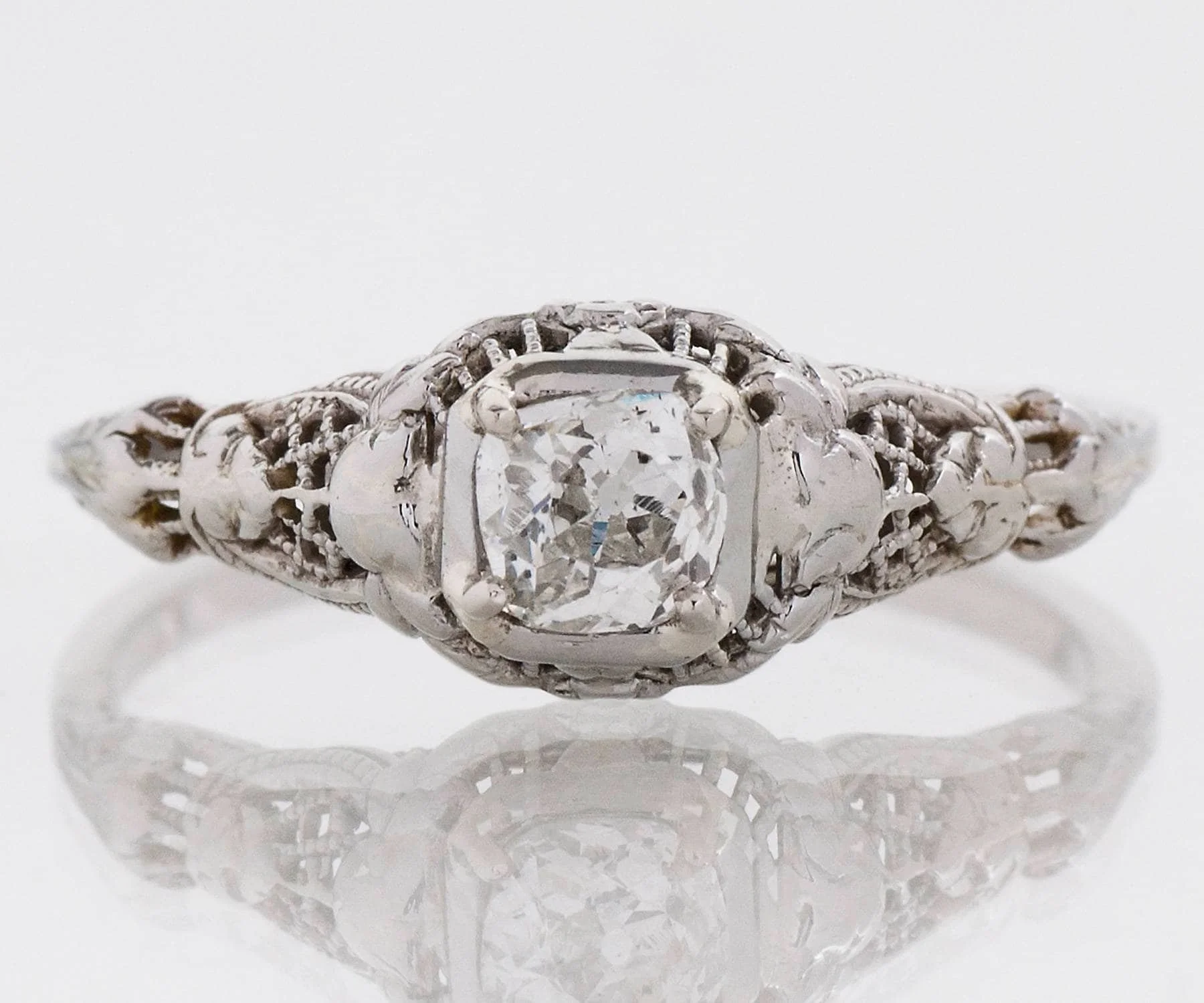 Antique Edwardian 18k White Gold Filigree Diamond Engagement Ring