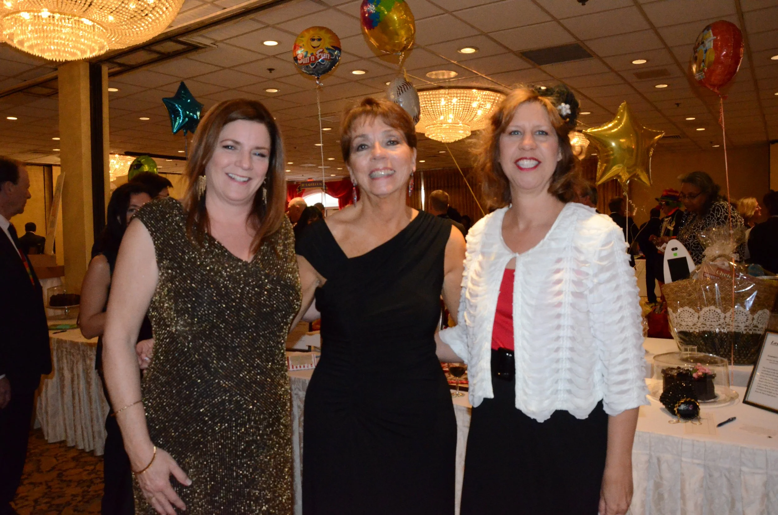 Ruth Hogenkamp, Charlotte McClure, Michelle.JPG