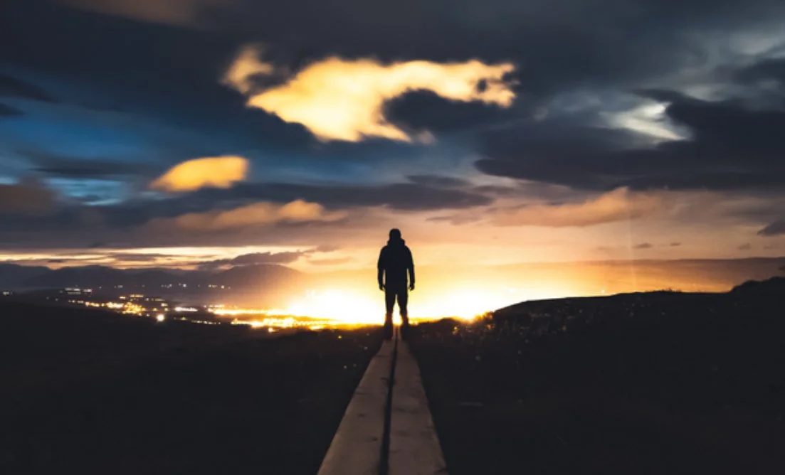 Claiming Victory: A Guide to Overcoming Mediocrity and Realizing Your Full Potential