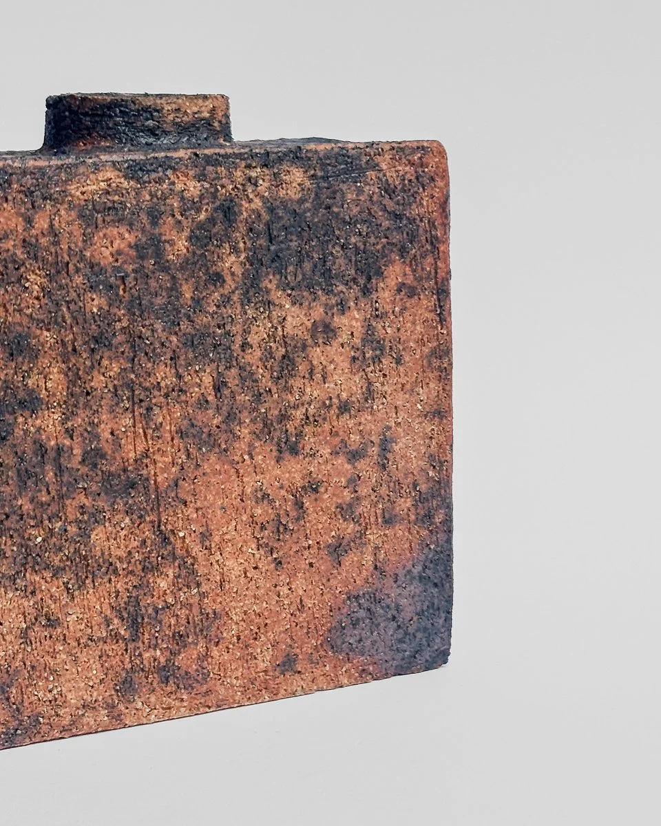 Box Vase-02.jpg