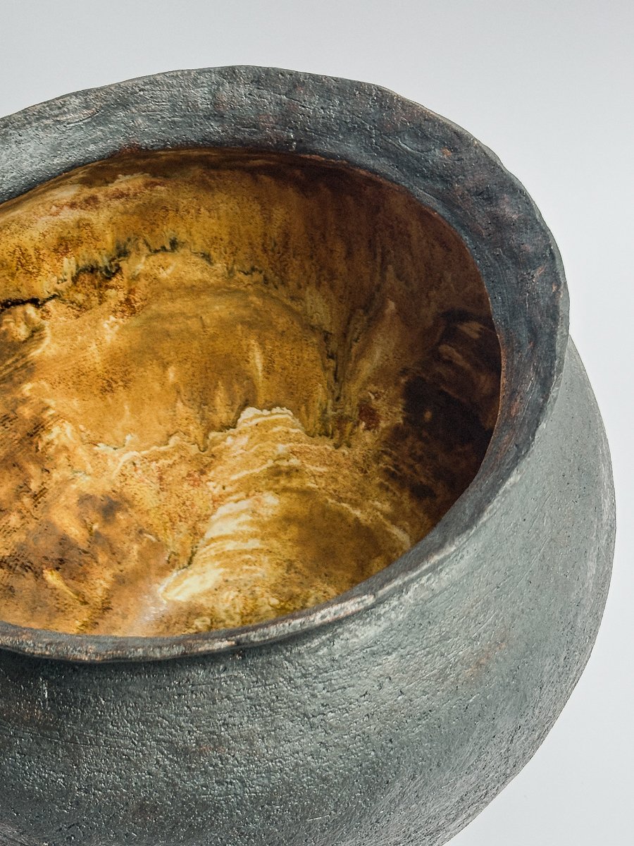 Moon Jar B Charred-04.jpg