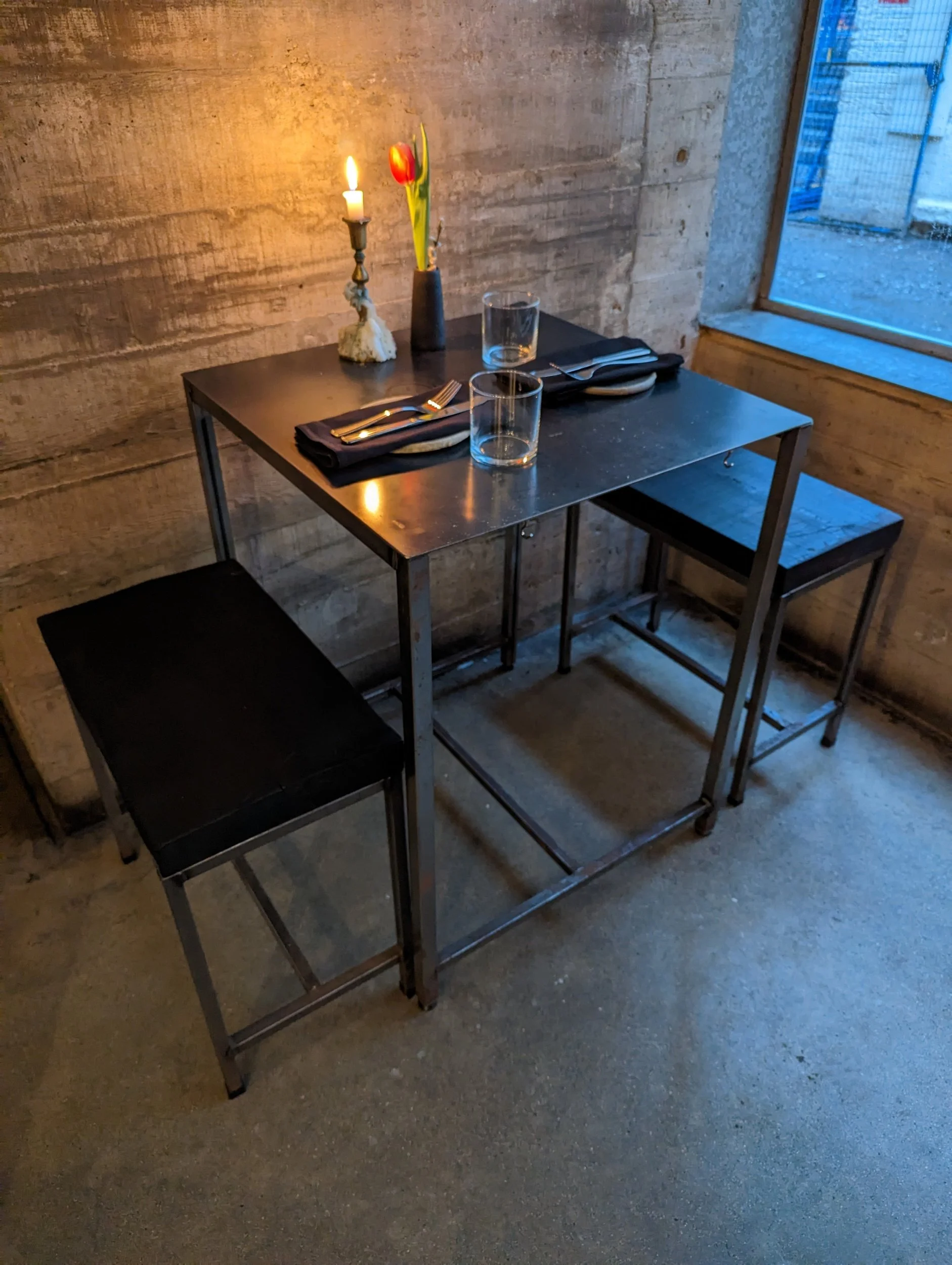 Low window table