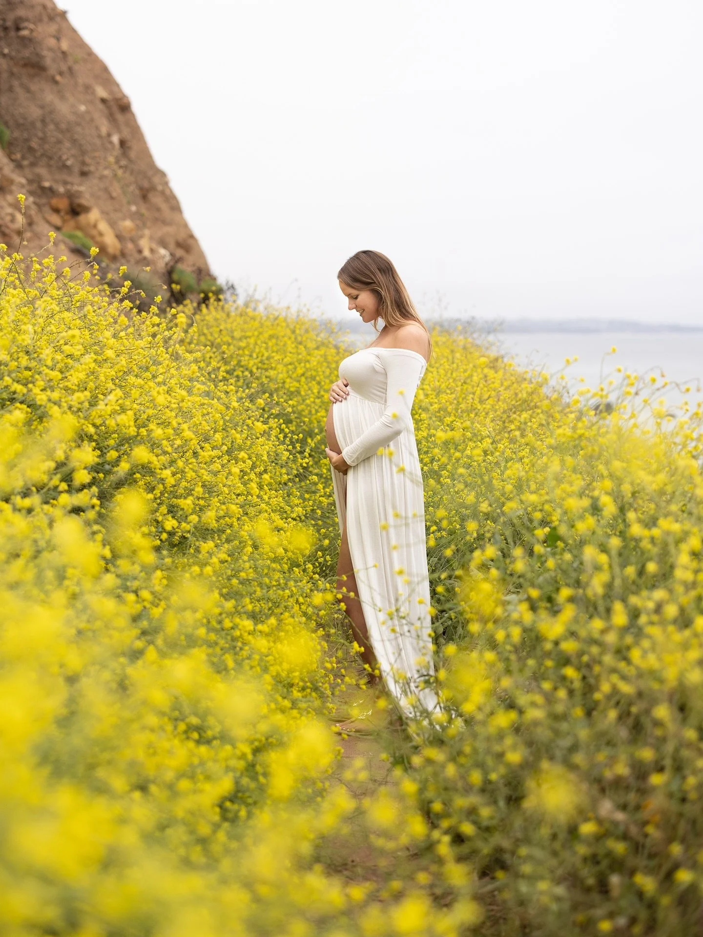 ✨Visiting LA or lucky enough to call it home? Here&rsquo;s a bucket list idea you didn&rsquo;t know you needed: an LA photoshoot! 📸🌴

From in-bloom Malibu cliffs to colorful Arts District murals, we&rsquo;ll turn your adventure into frame-worthy me