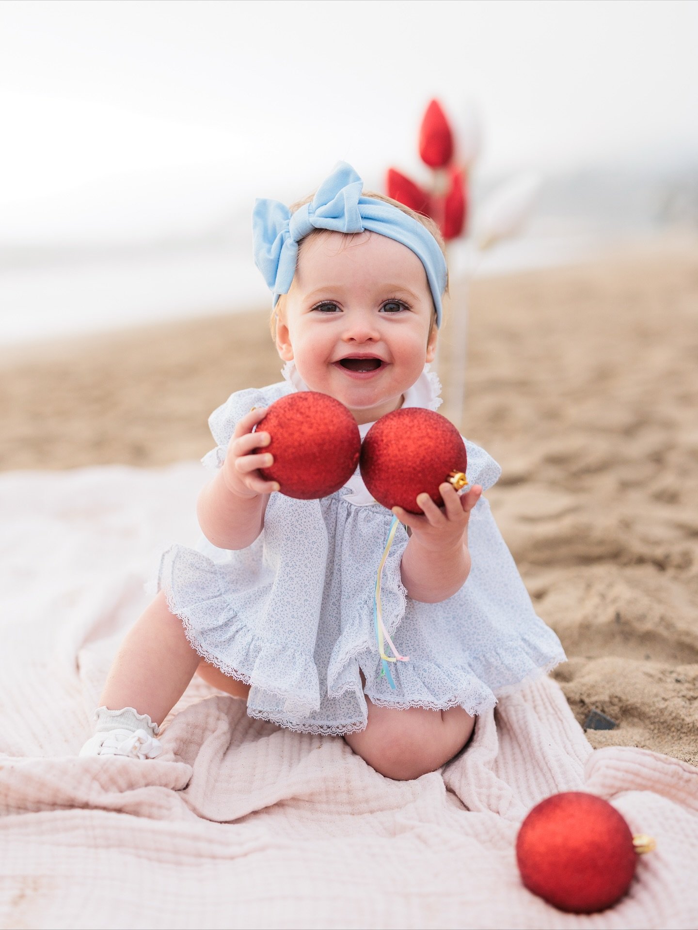 So precious 🥹💕

Only a few spots left for minis this year ✨ link in bio