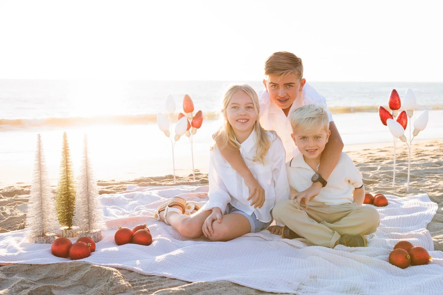 This mini was so sparkly 🎄✨ lil iPhone pic at the end! I love wrapping the last mini up with a quick iPhone snapshot.

I hope everyone had a wonderful holiday. You deserve rest still if you need it 💆&zwj;♀️&hearts;️