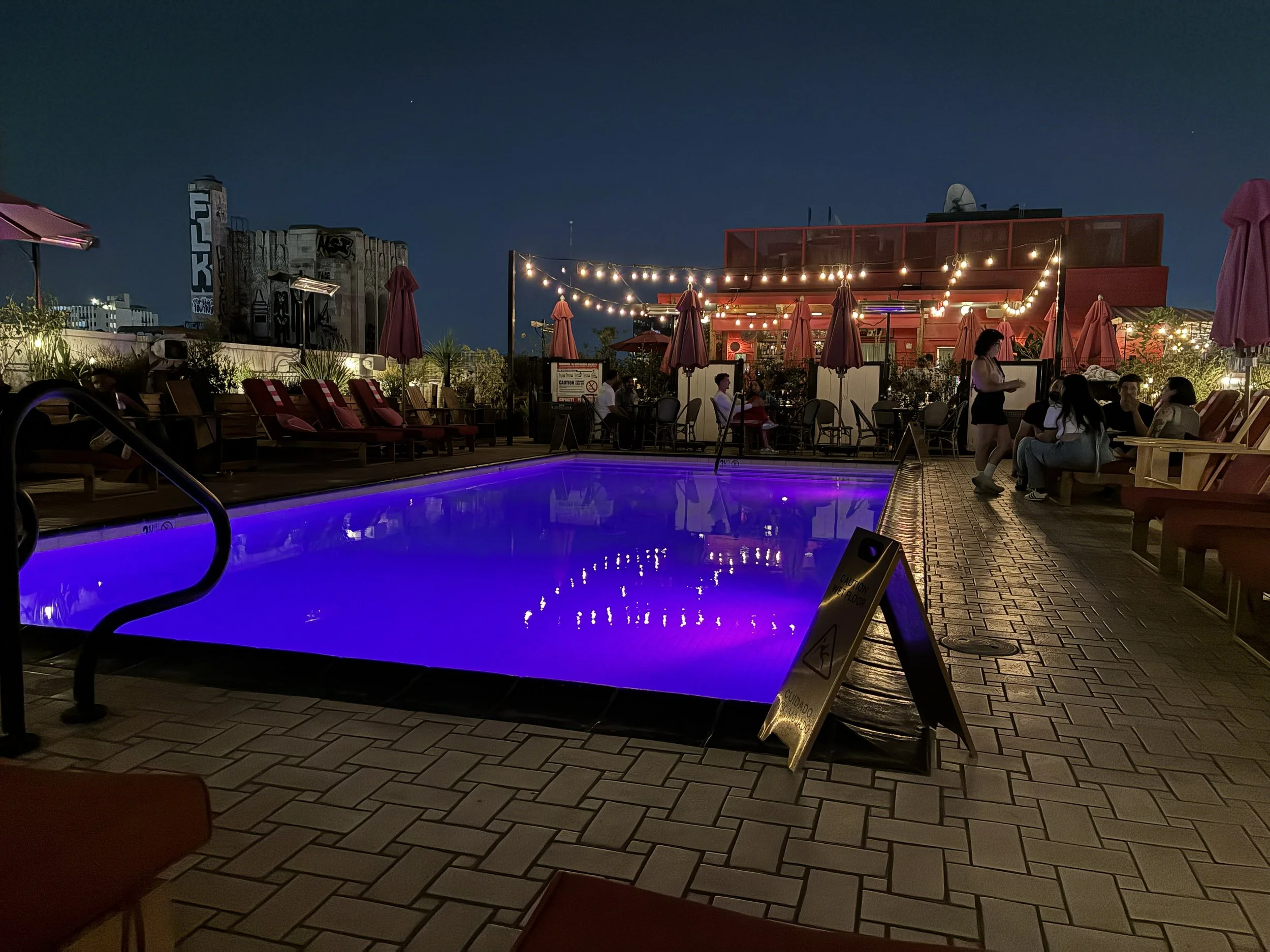 DTLA roof top meet-up