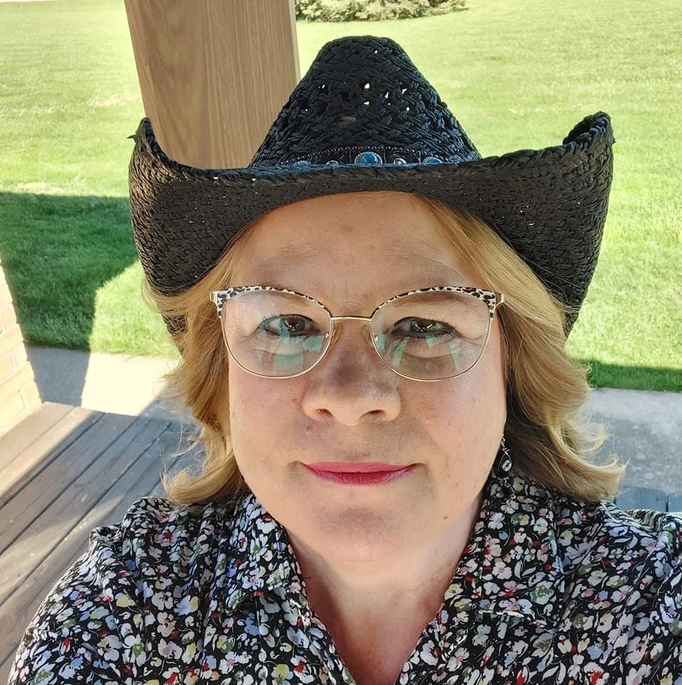 Local Author, Michelle LeBrun is at WXW