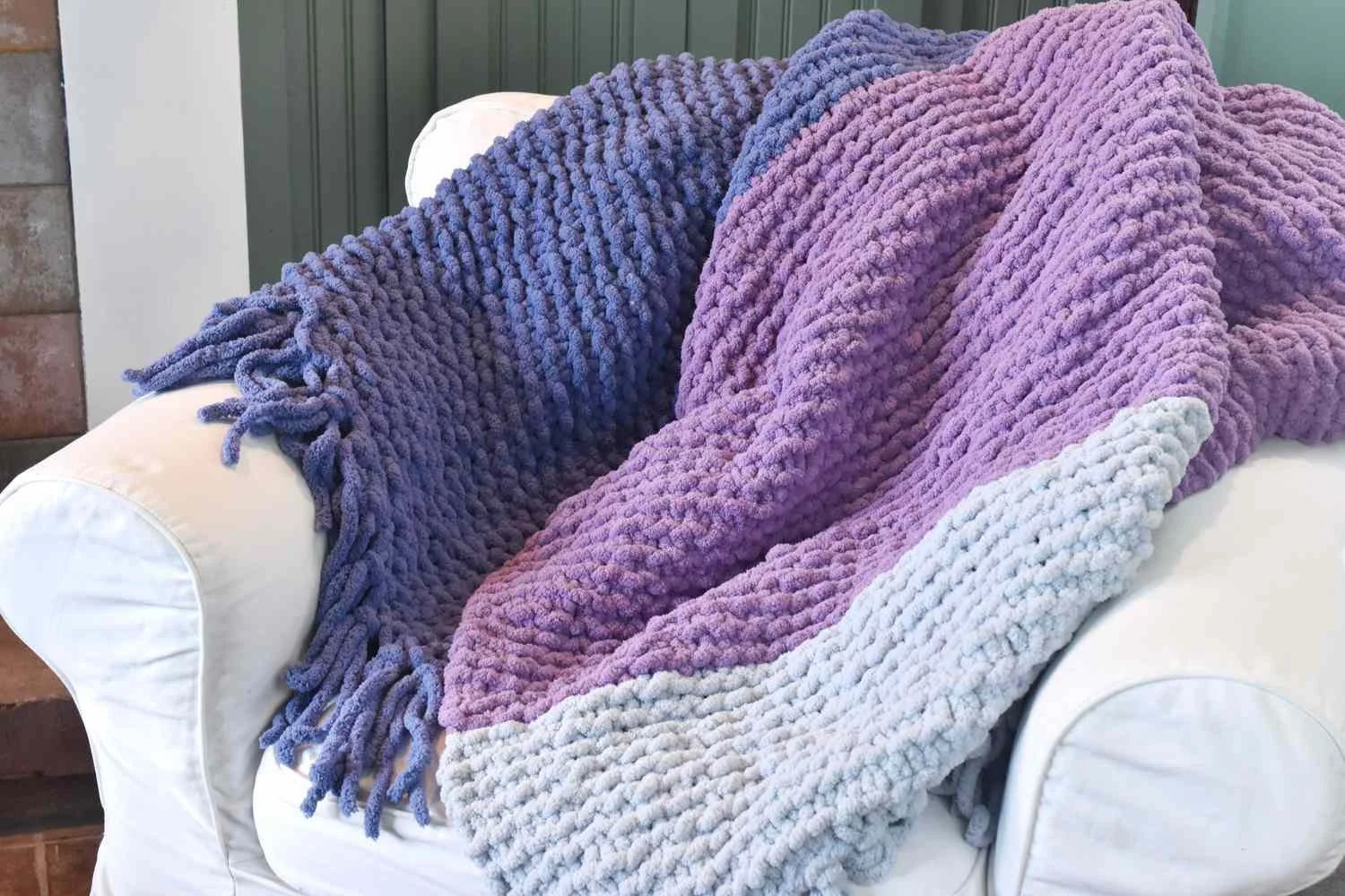 Learn to Crochet a Chunky Blanket