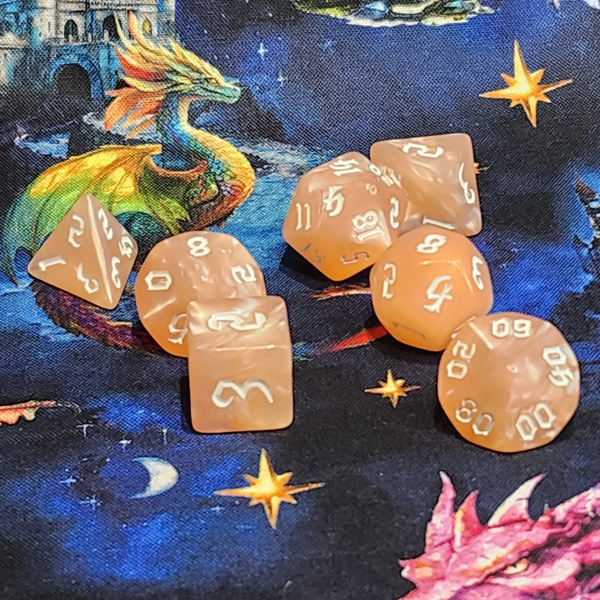 Dice by Taeolin's Artifacts