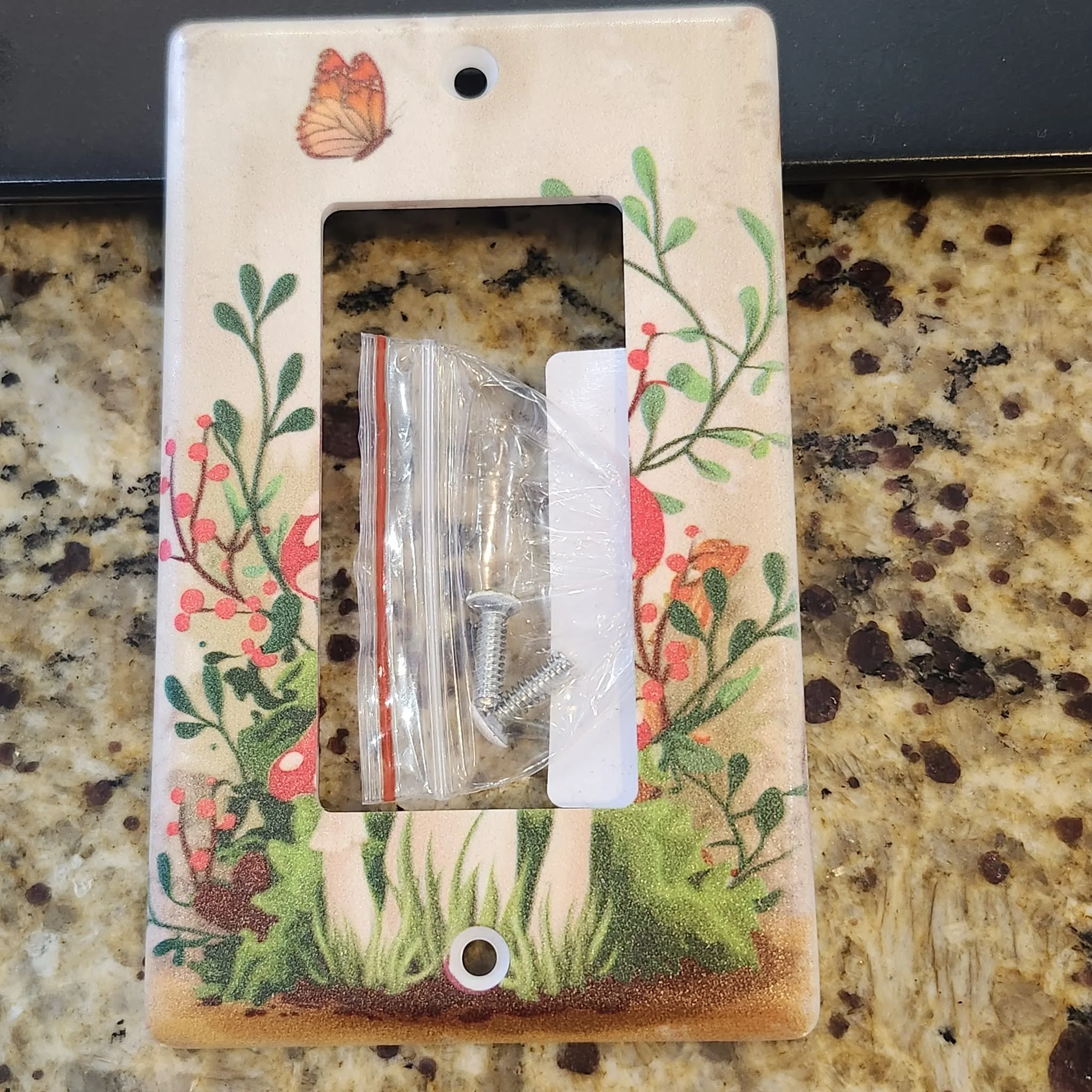 Mushroom 1 Gang Rocker Switch Plate,