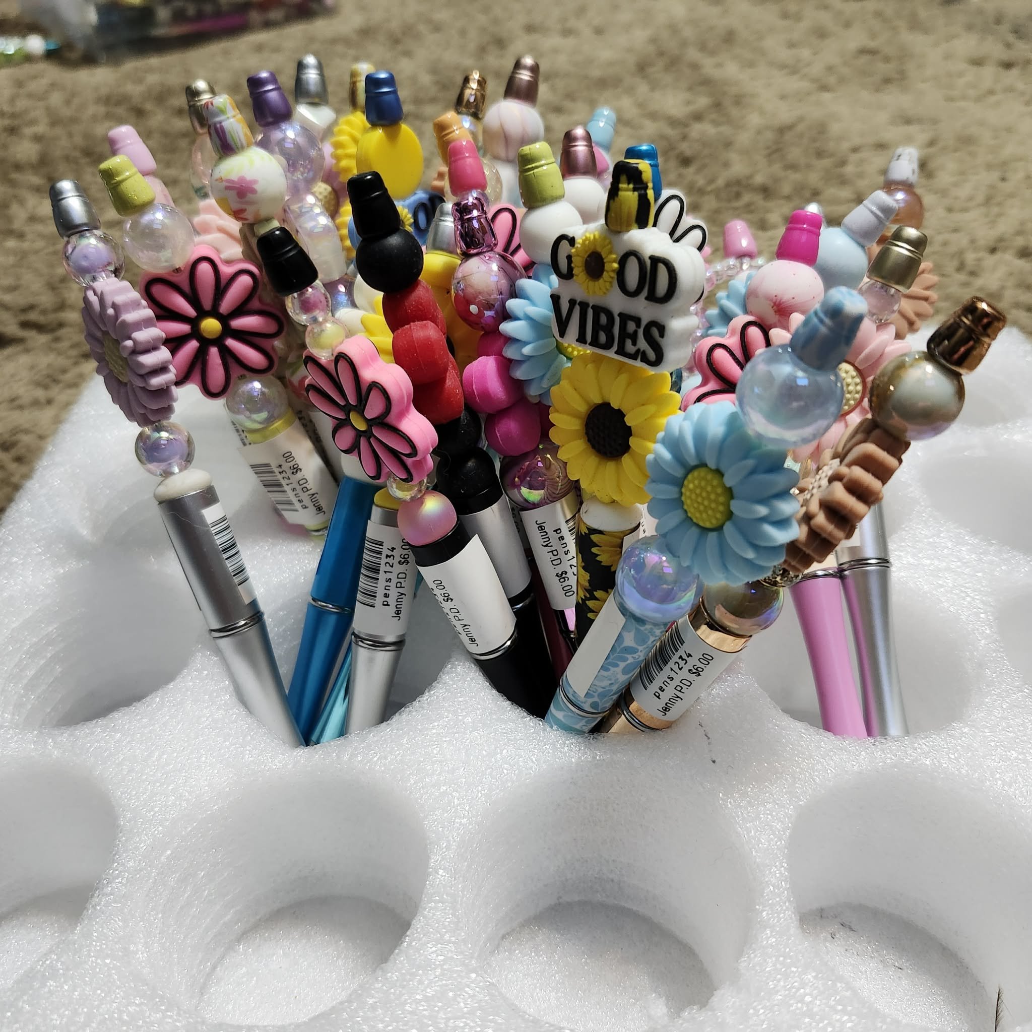 Daisy Pens by  Jenny