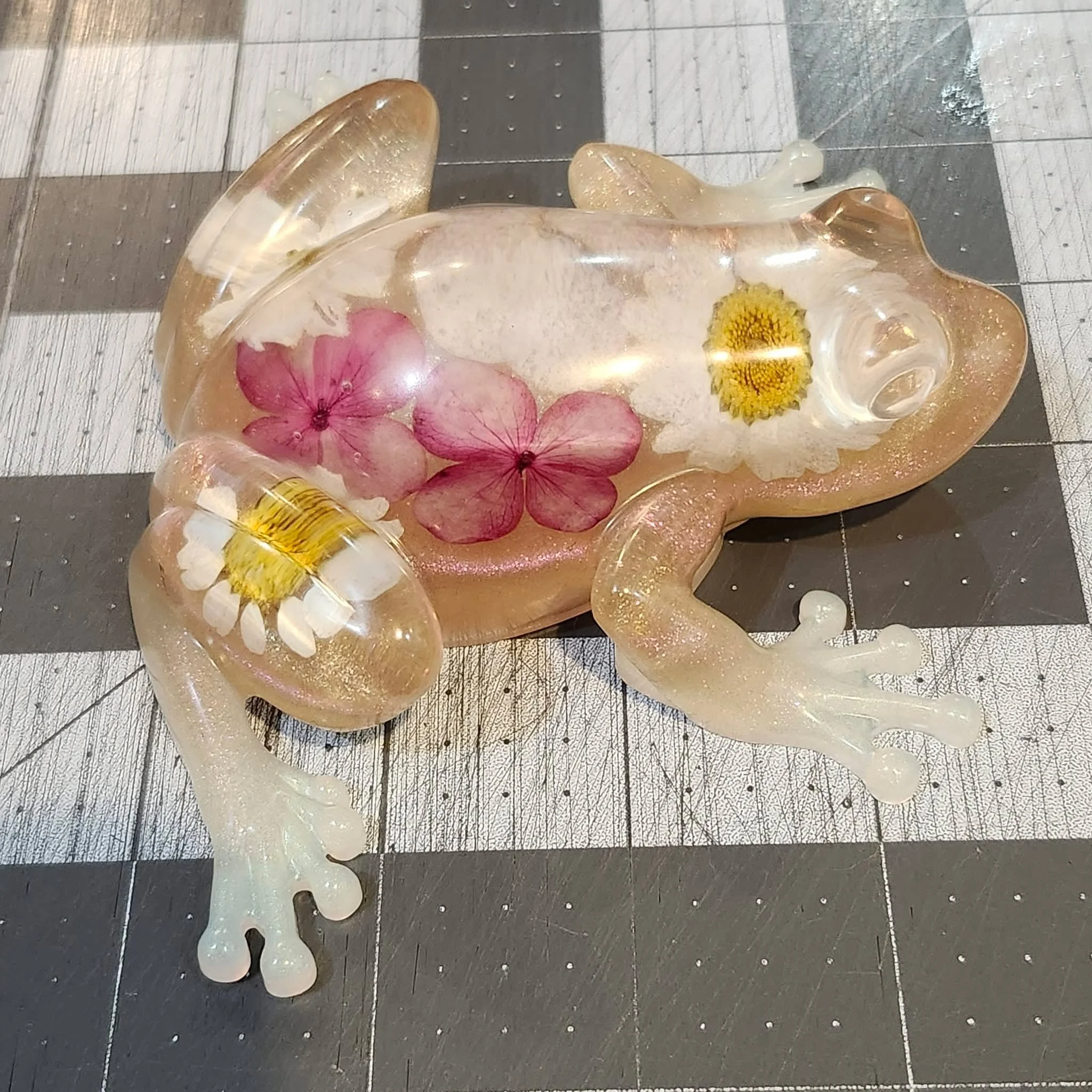 Daisy Frog by 3DRAWcreations