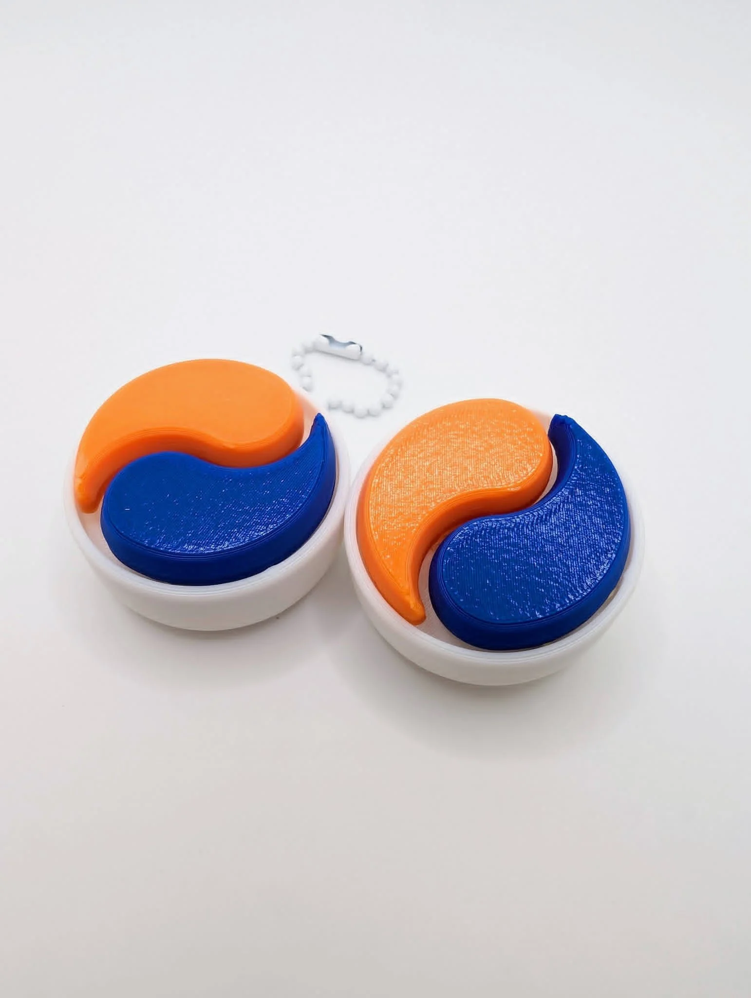 Ying Yang Clicker by JT Printed Layers