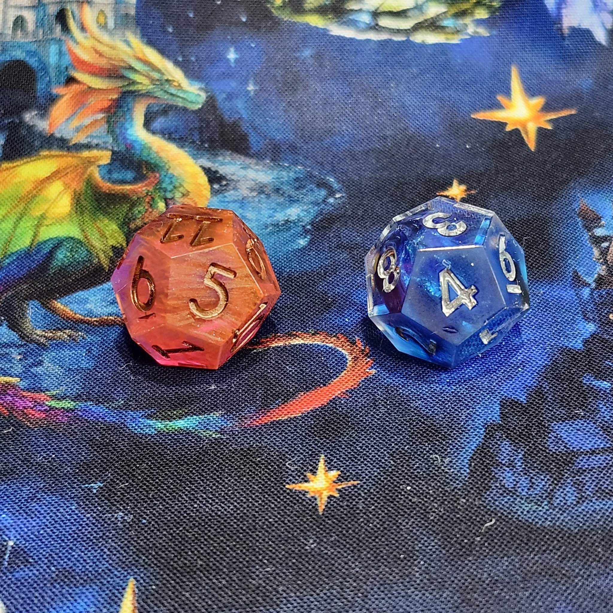 Hope and Fear Dice by Taeolin's Artifacts