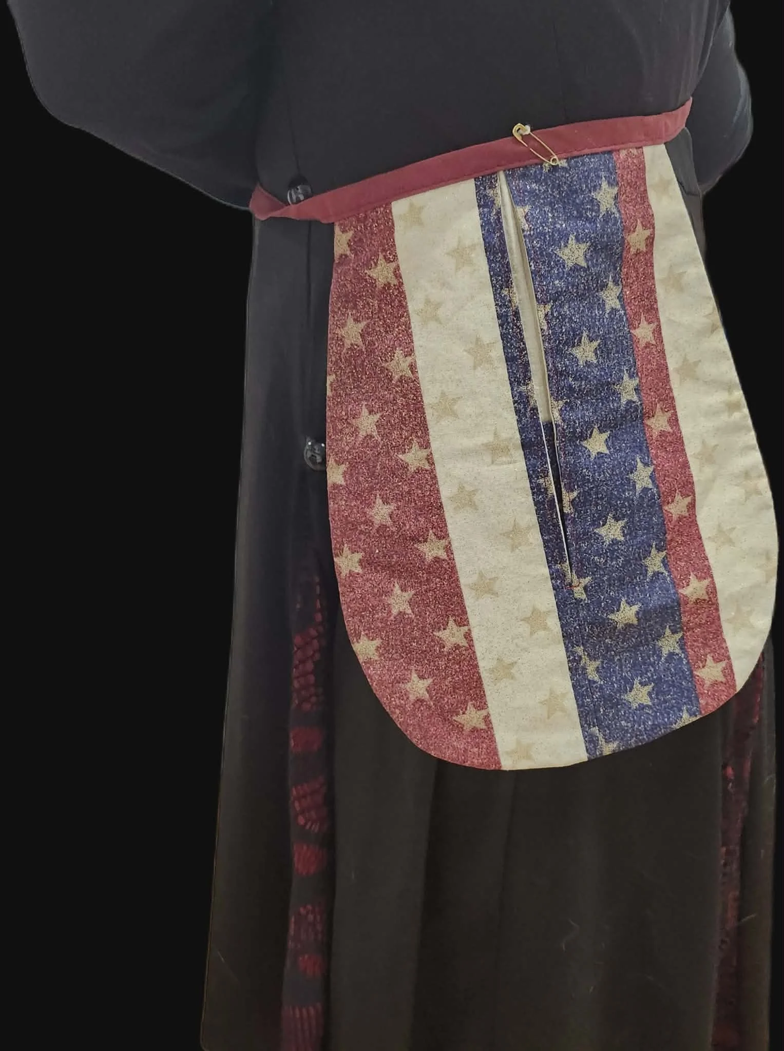 18th Century Pocket, Adult Size, by Needle Brush Hand Pen