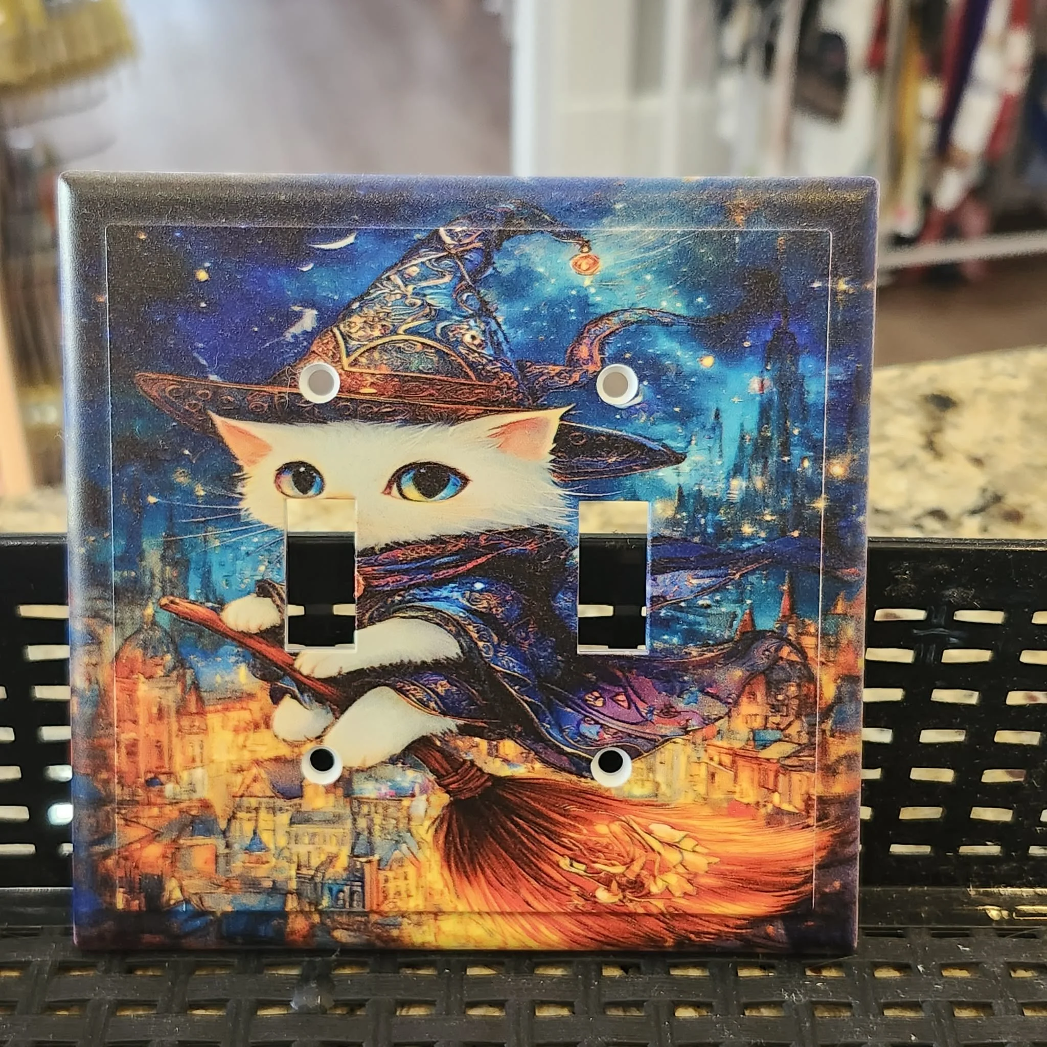 Witch Cat, 2 Gang Toggle Switch Plate