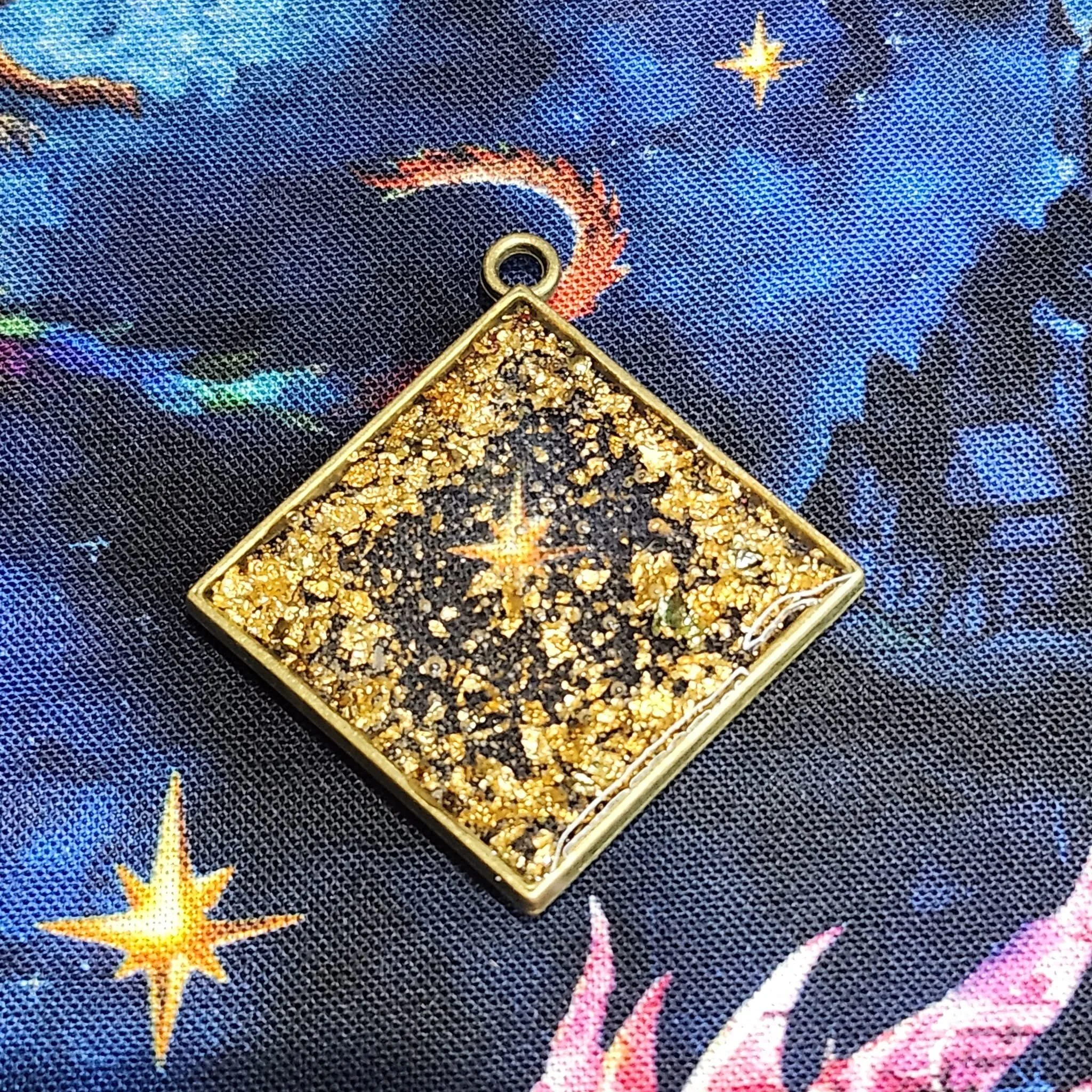 Pendant by Taeolin's Artifacts
