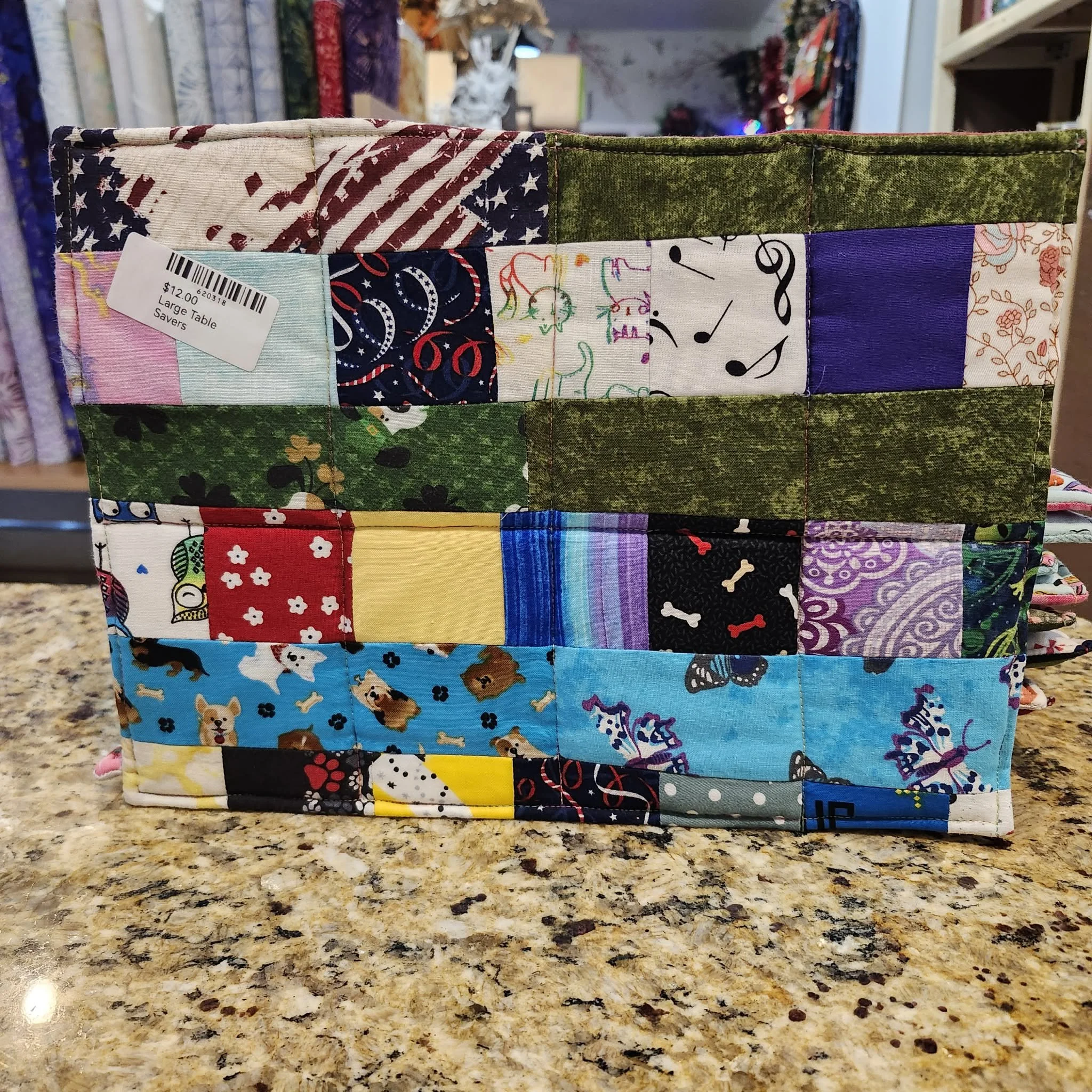 Table Saver / Hot Pad by Aundrea