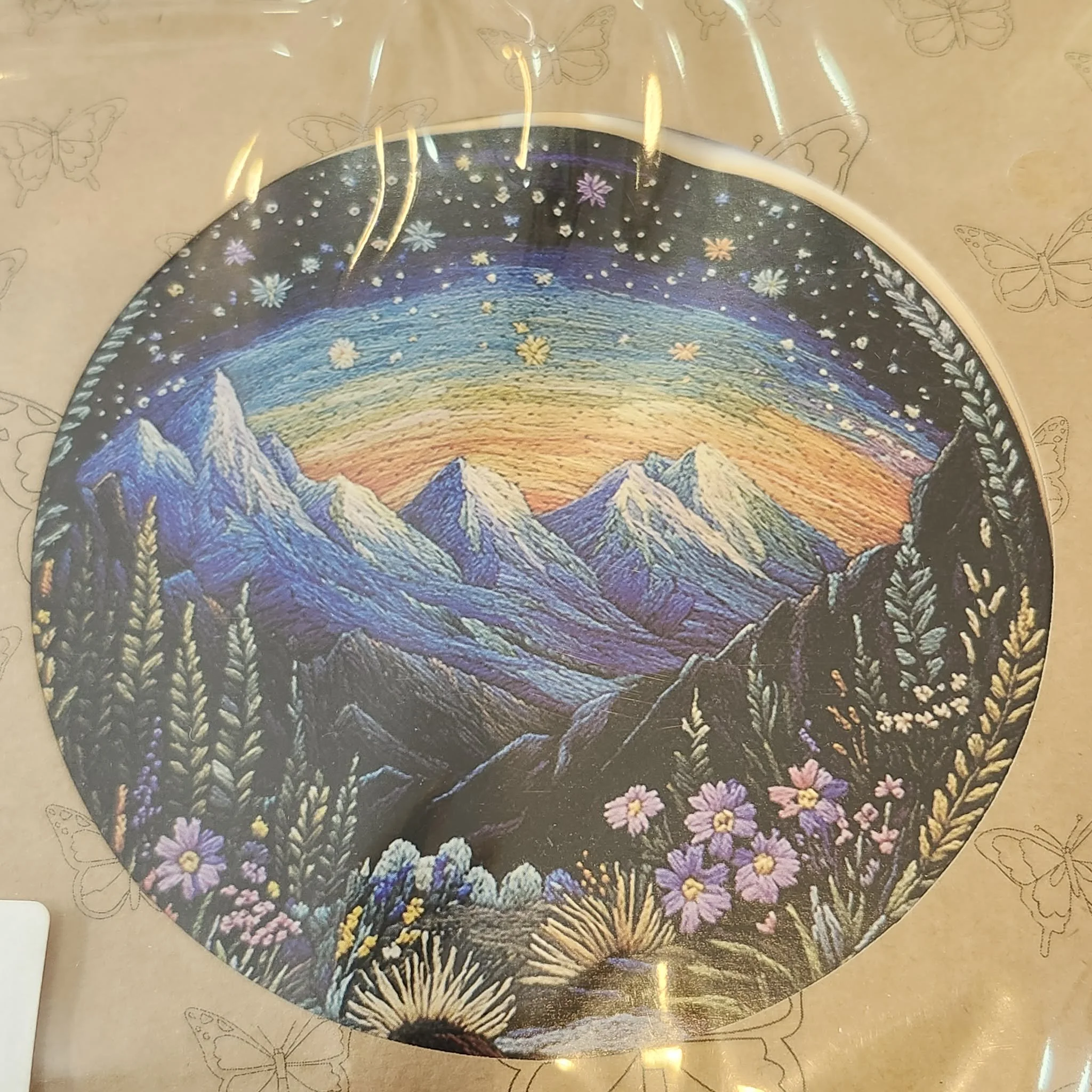 Embroidery Mountain Kit