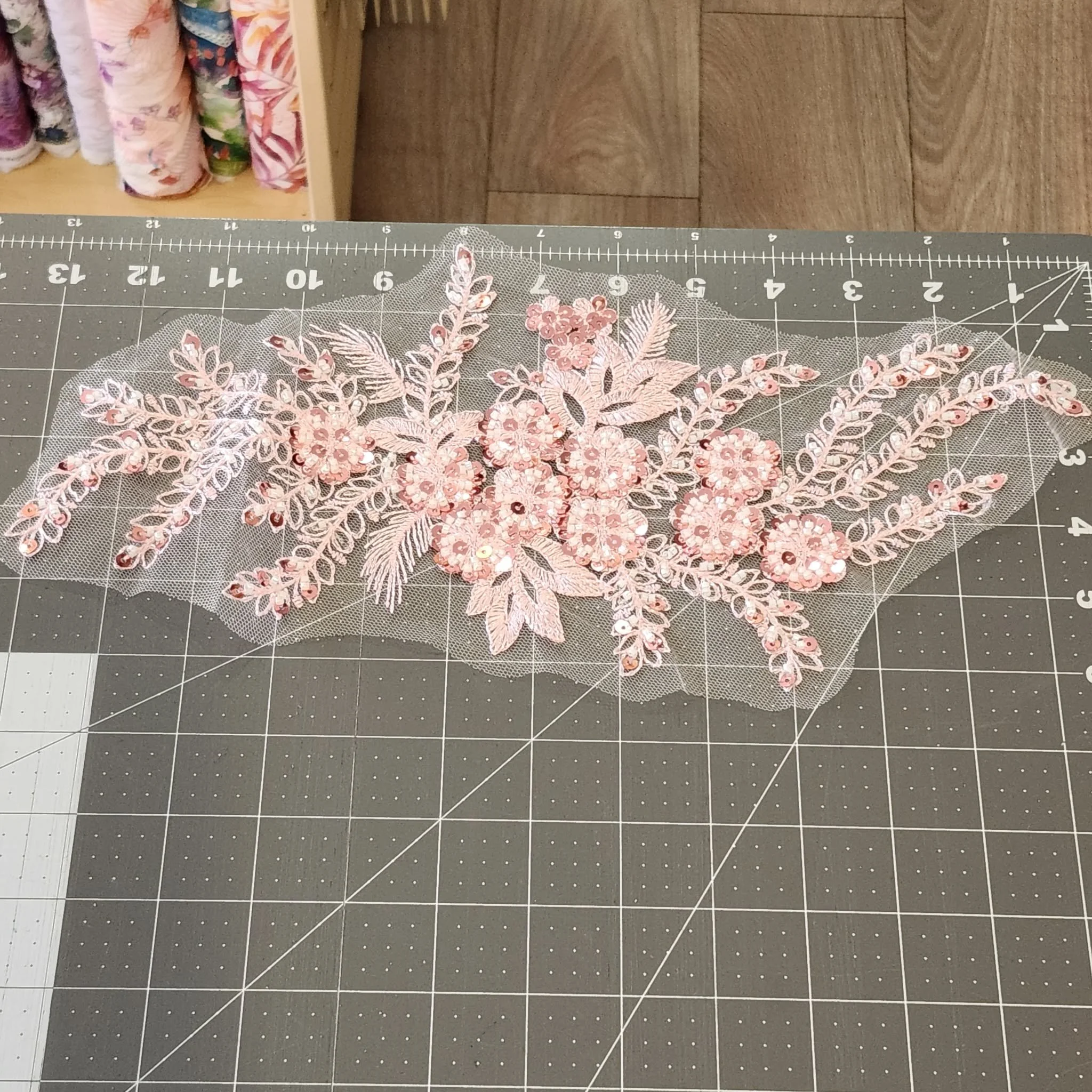 Beaded Flower Embroidery Fabric Patches Crystal Applique