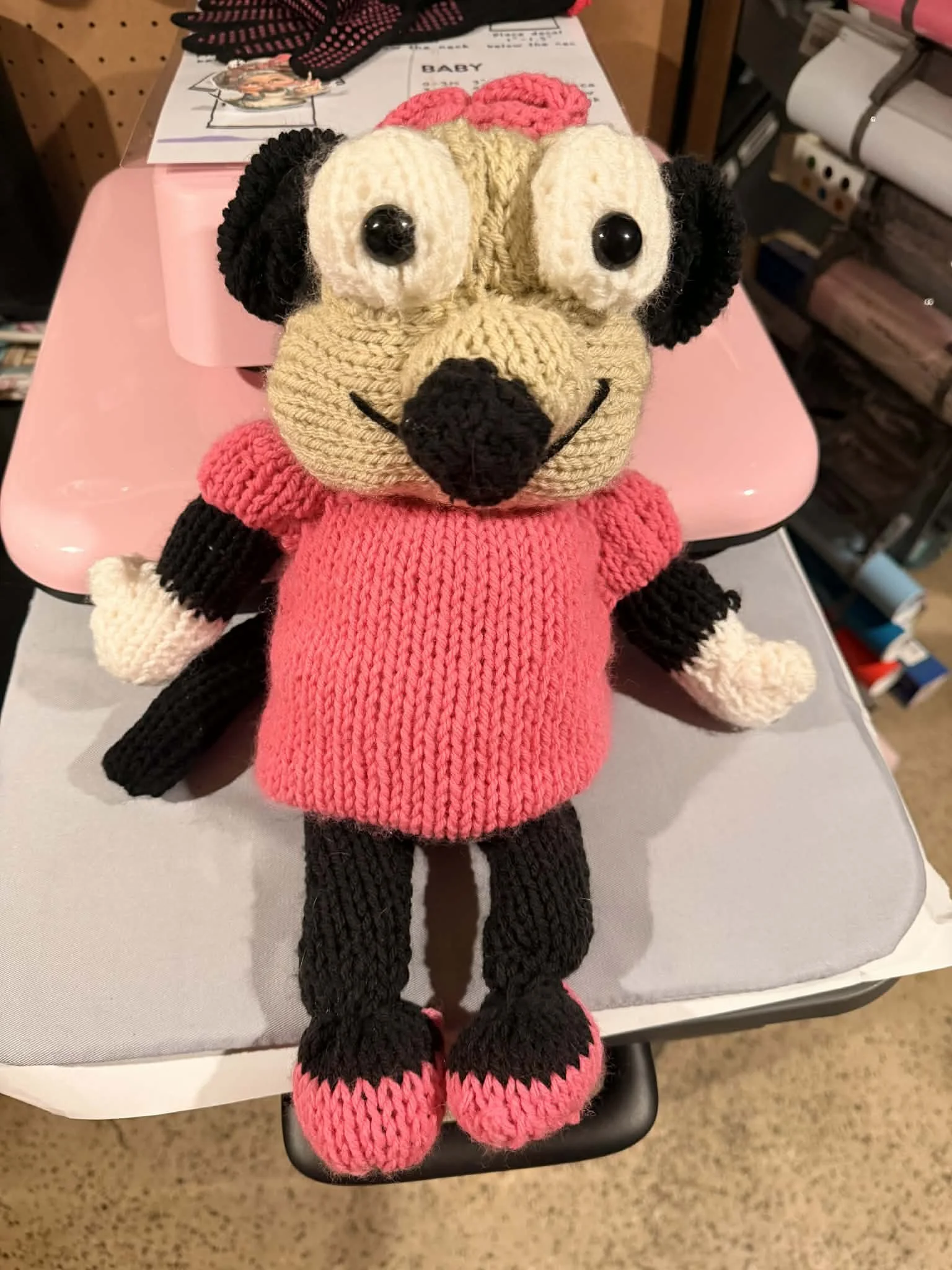 Knitted Mouse by Jenni