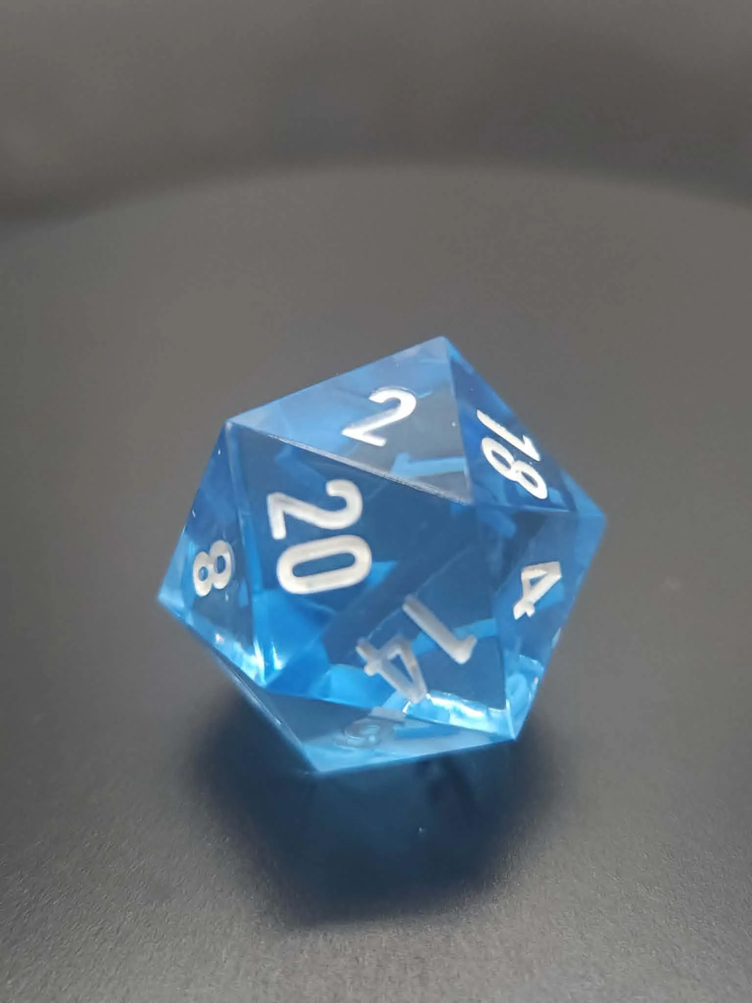 Single D20 by Taeolin's Artifacts