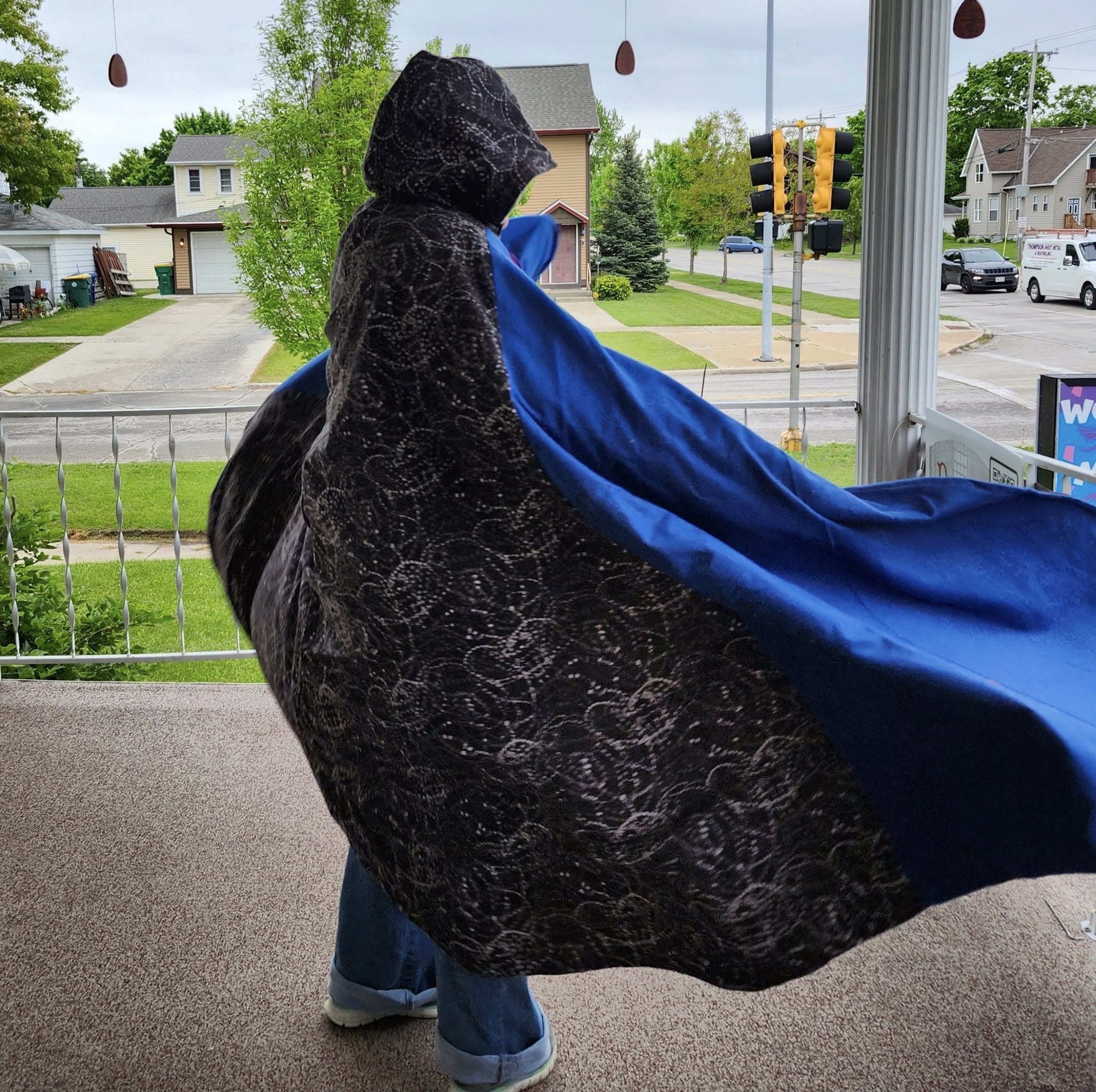 Cozie Cloak by Eowyn