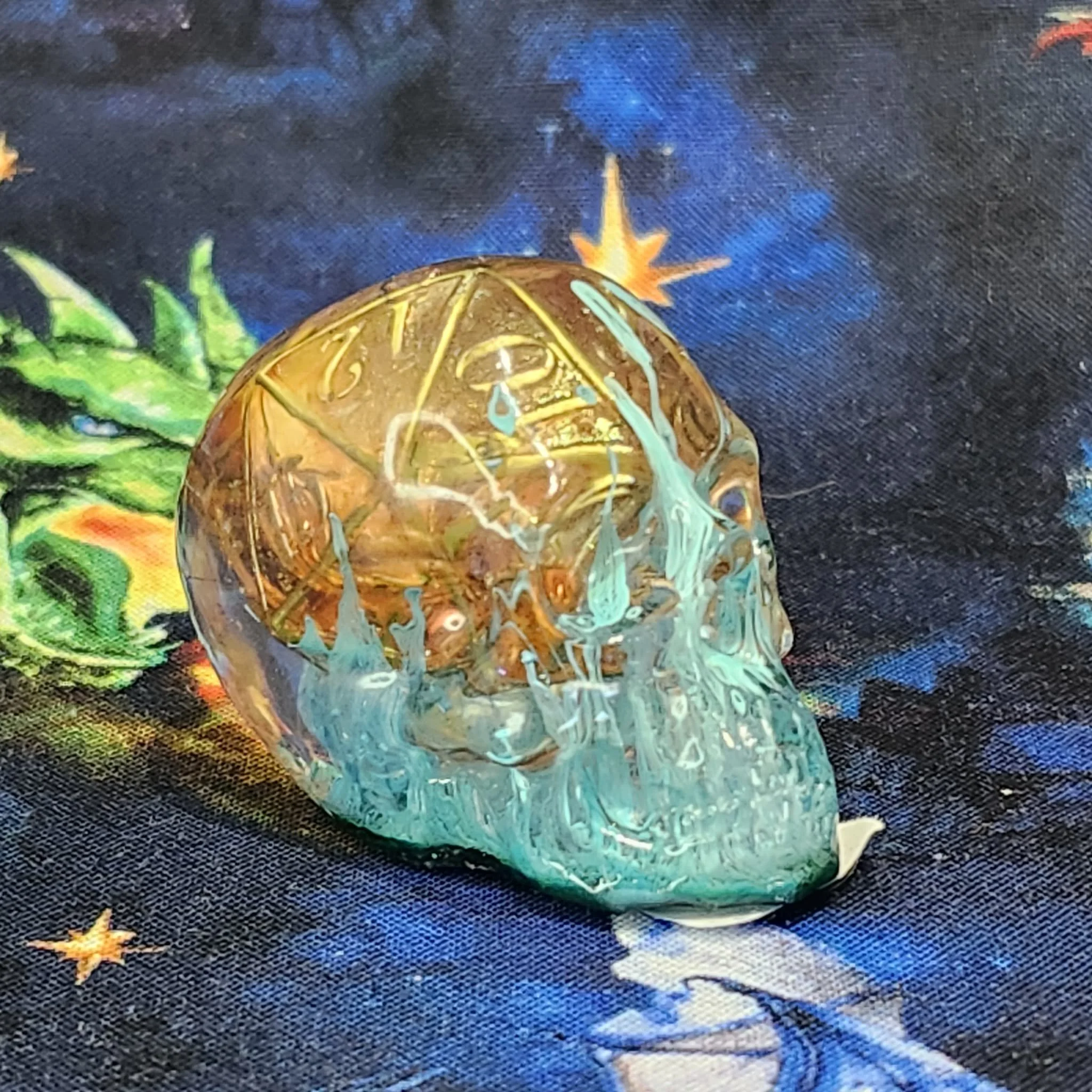 Liquid Core Dice Skull by Taeolin's Artifacts