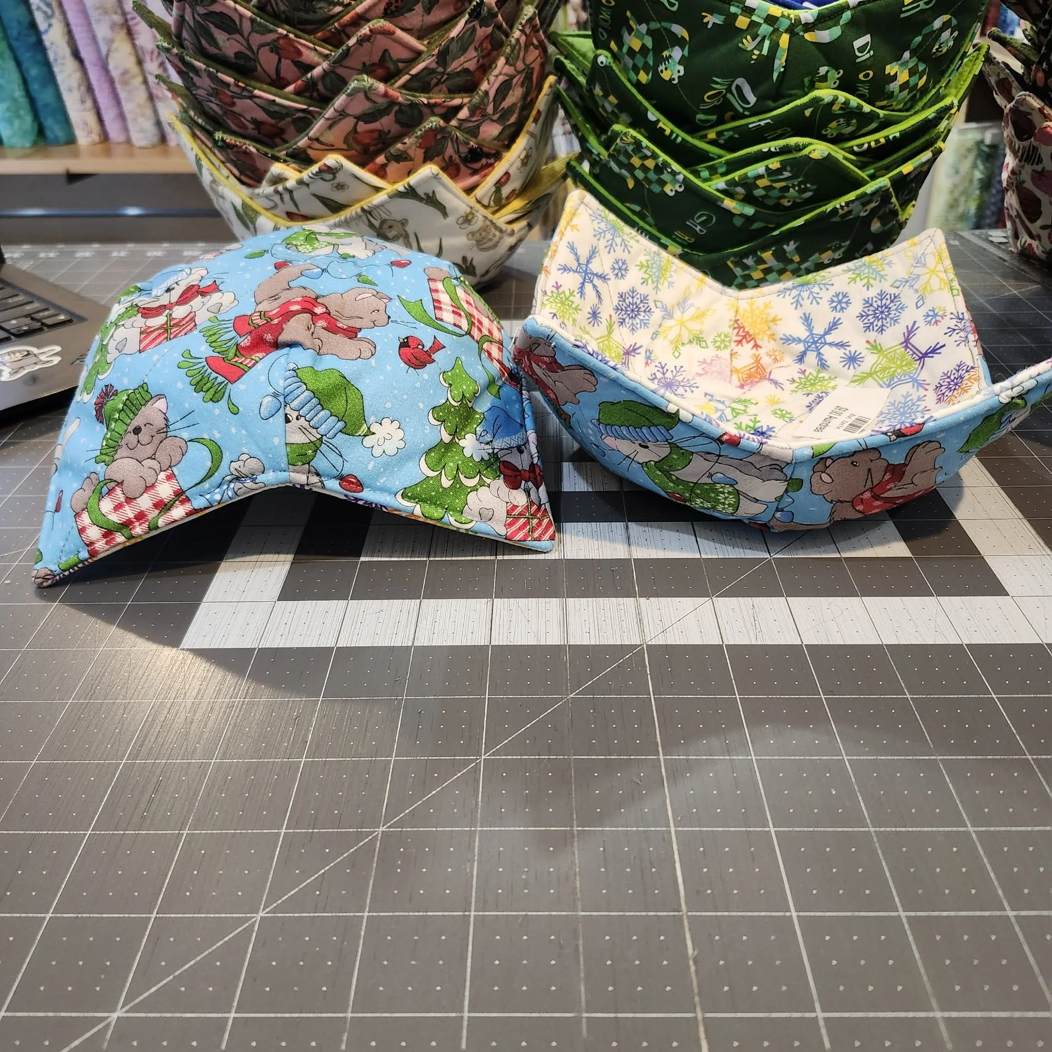 Winter Cat Bowl Cozie, Aundrea