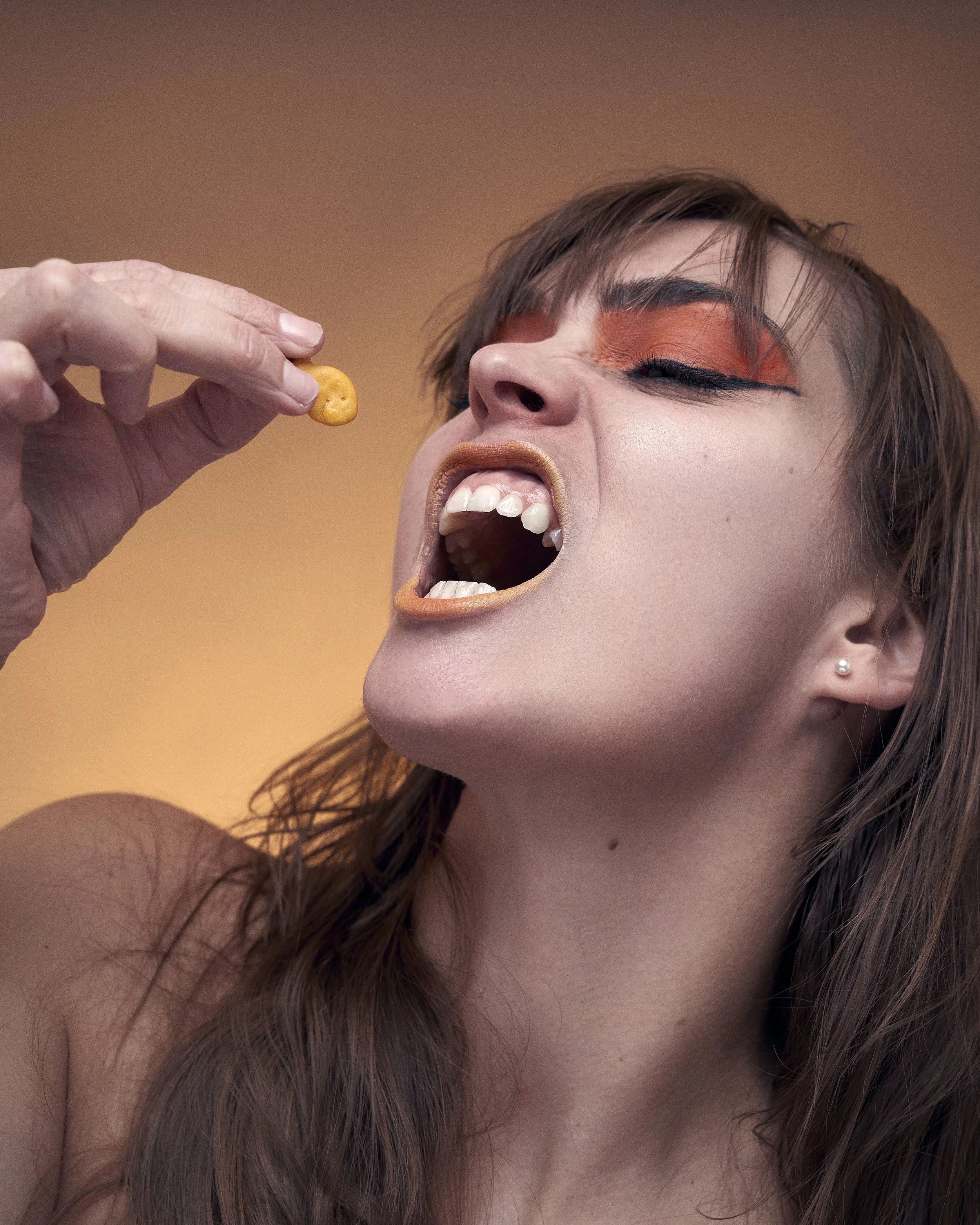 ALI YUMMY! Goldfish 2.jpg