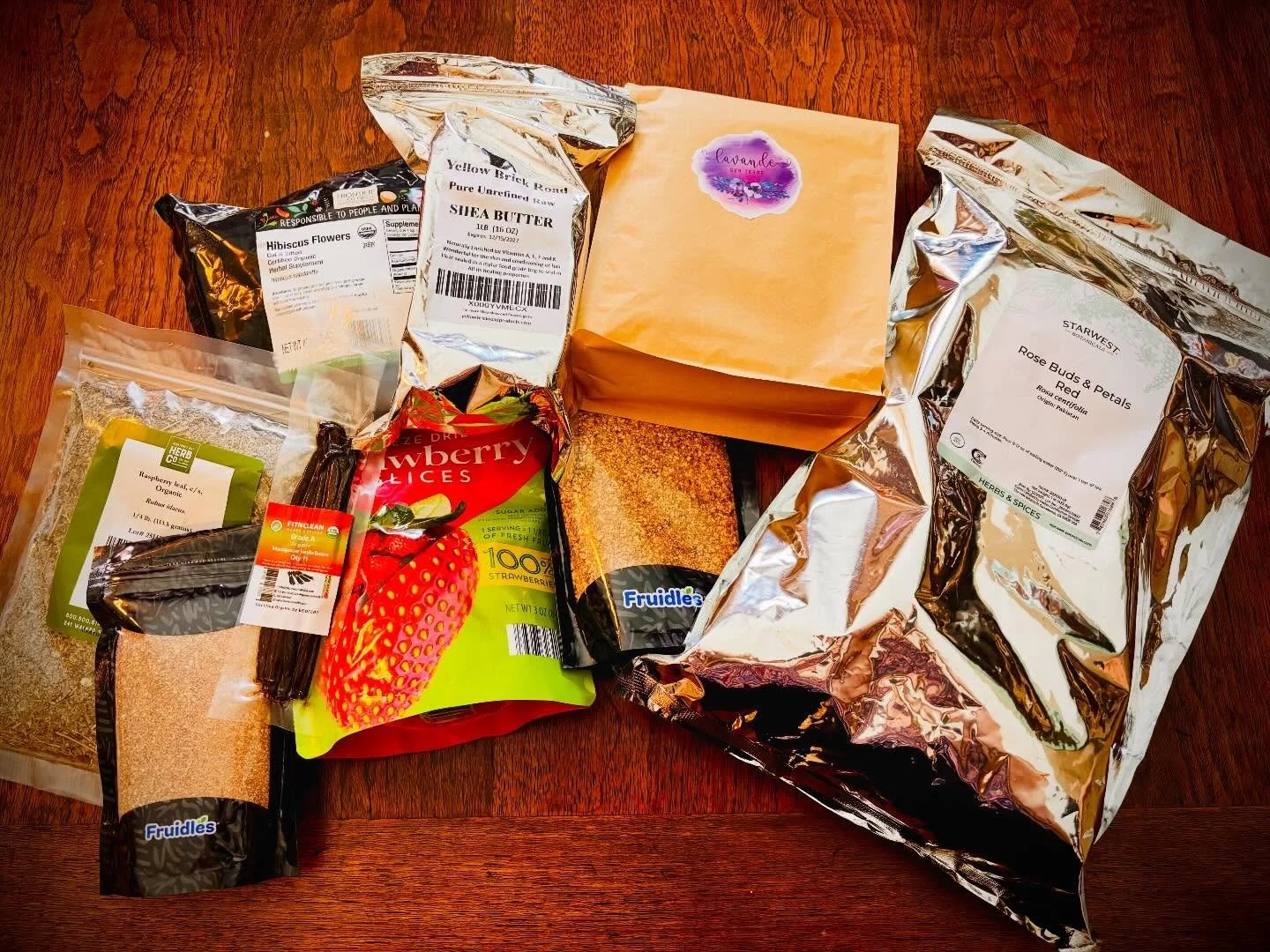 Taking a little pause to recharge. 🌊🌿
We&rsquo;re headed to the beach for a few days, but when we get back, fresh herbs and new creations will be waiting.

Big things are brewing at The Wild Bodhi | Bodhi WellVeda &mdash; and I can&rsquo;t wait to 