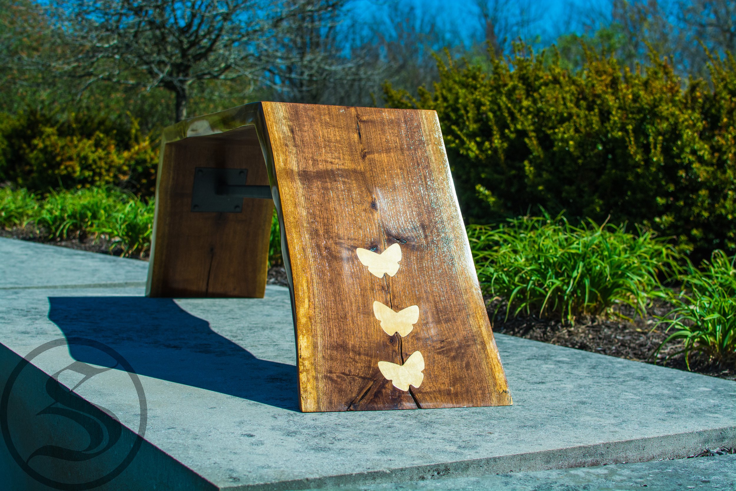 butterfly bench